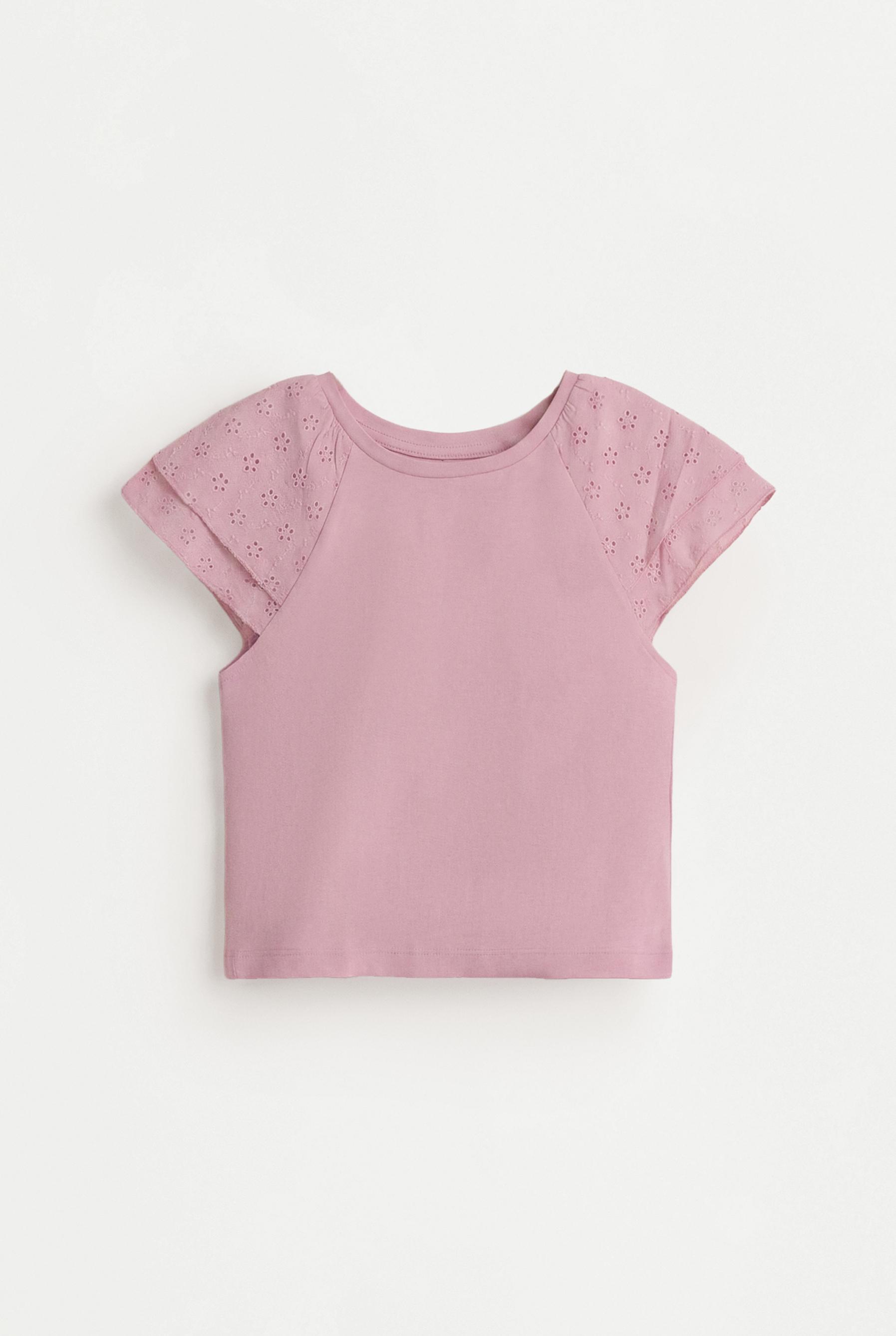 Camiseta bordado suizo