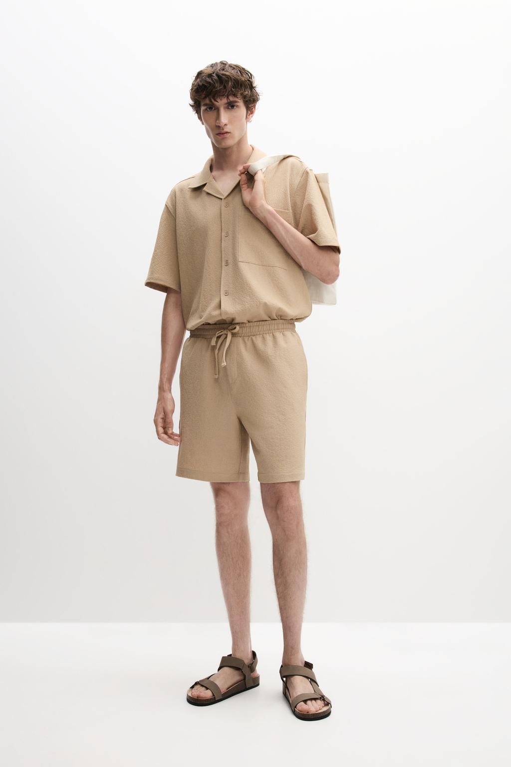 Textured Bermuda shorts