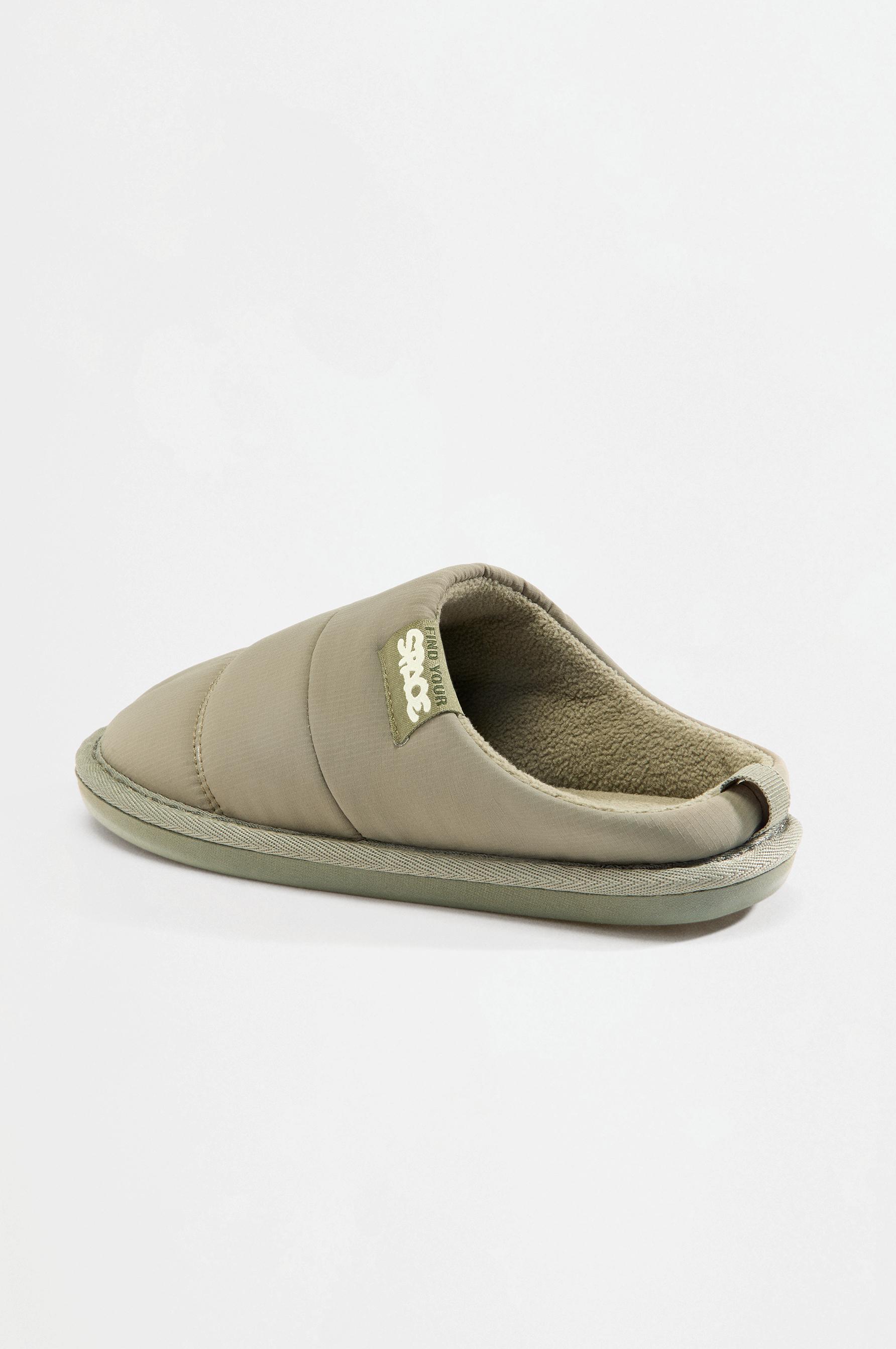 House slippers — KHAKI