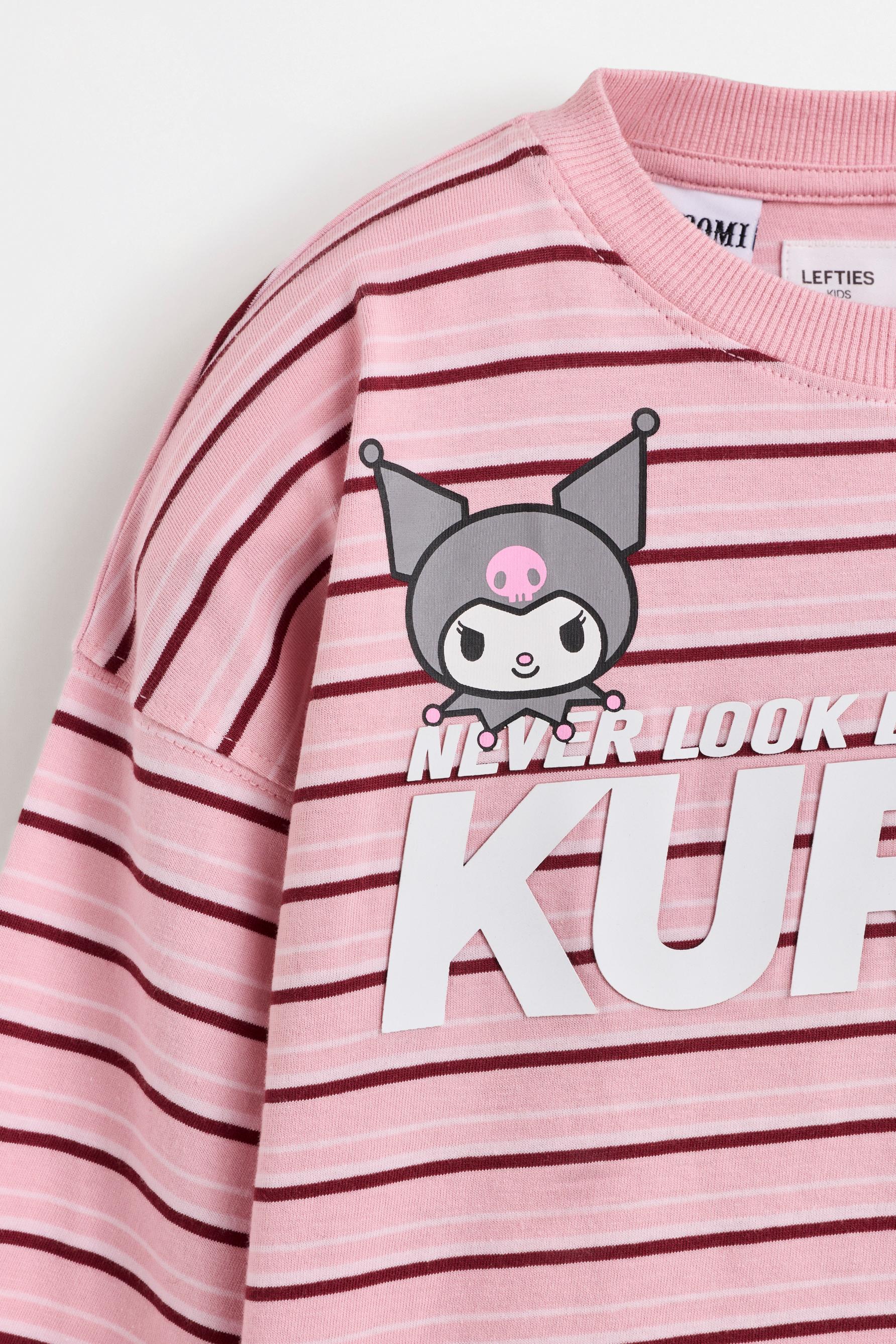 Kuromi ©SANRIO striped T-shirt — PINK