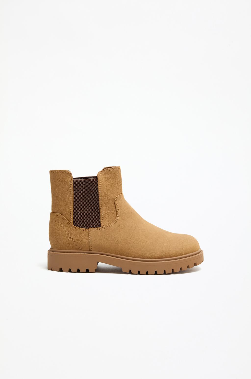 Chelsea boots