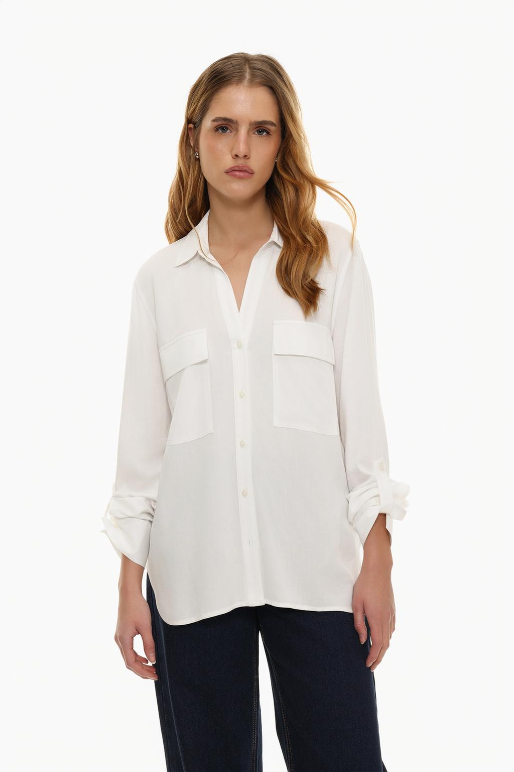 Shirt with pockets