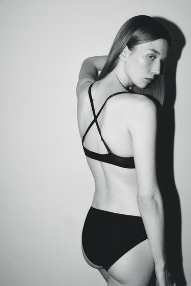 Microfibre pre-shaped bra — BLACK 5