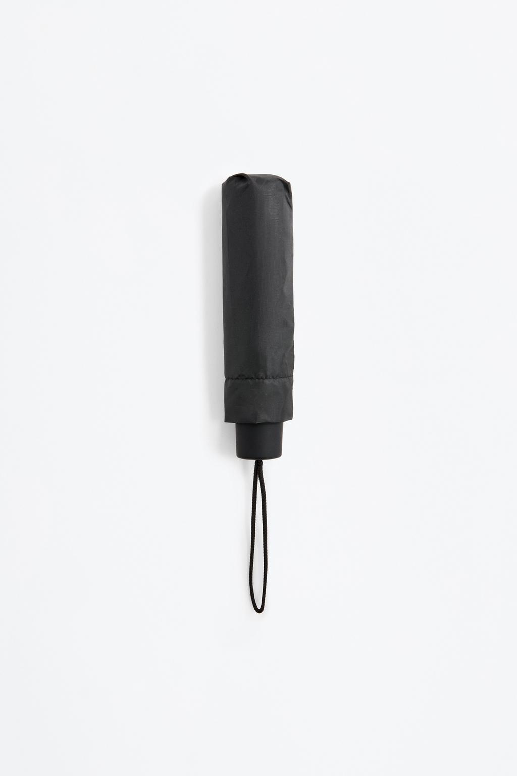 Coloured folding umbrella