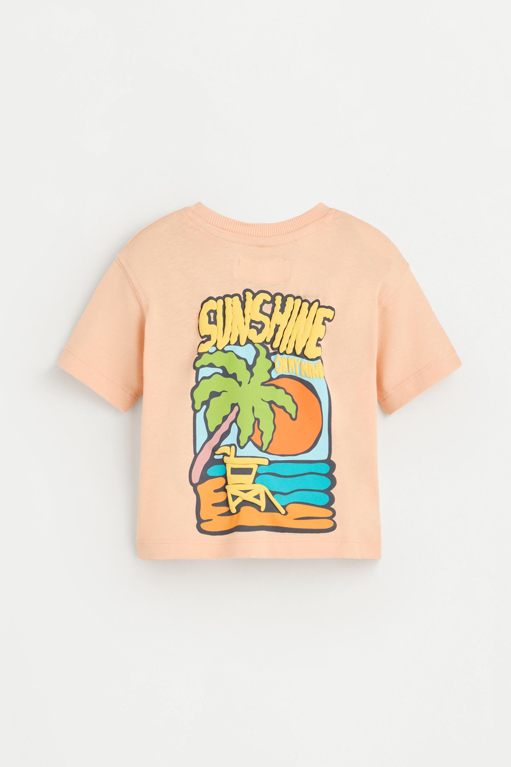 T-shirt with a maxi print on the back — ORANGE