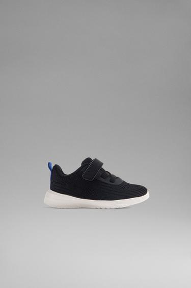 Minimalist sports shoe — BLACK 1
