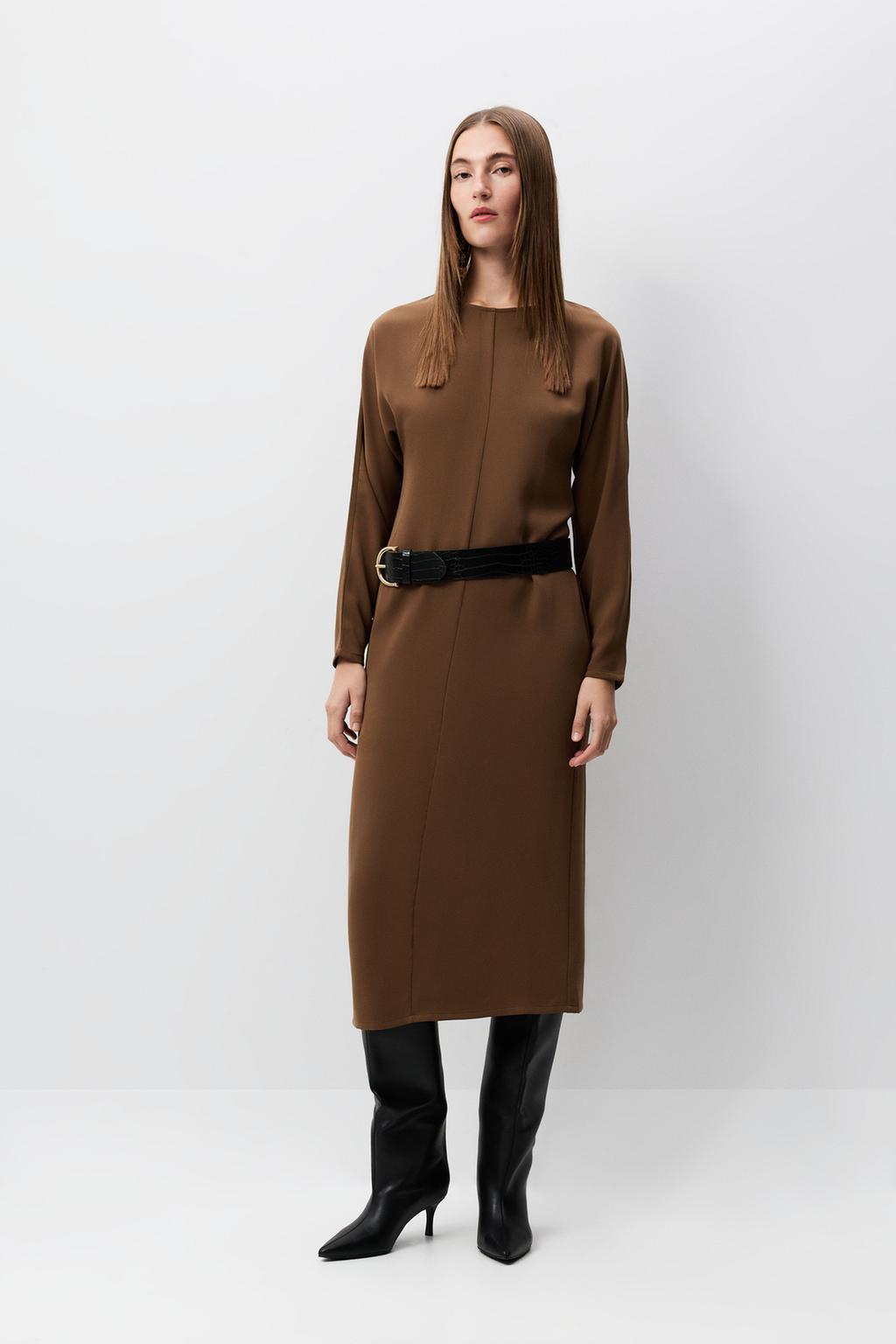 Batwing sleeve midi dress