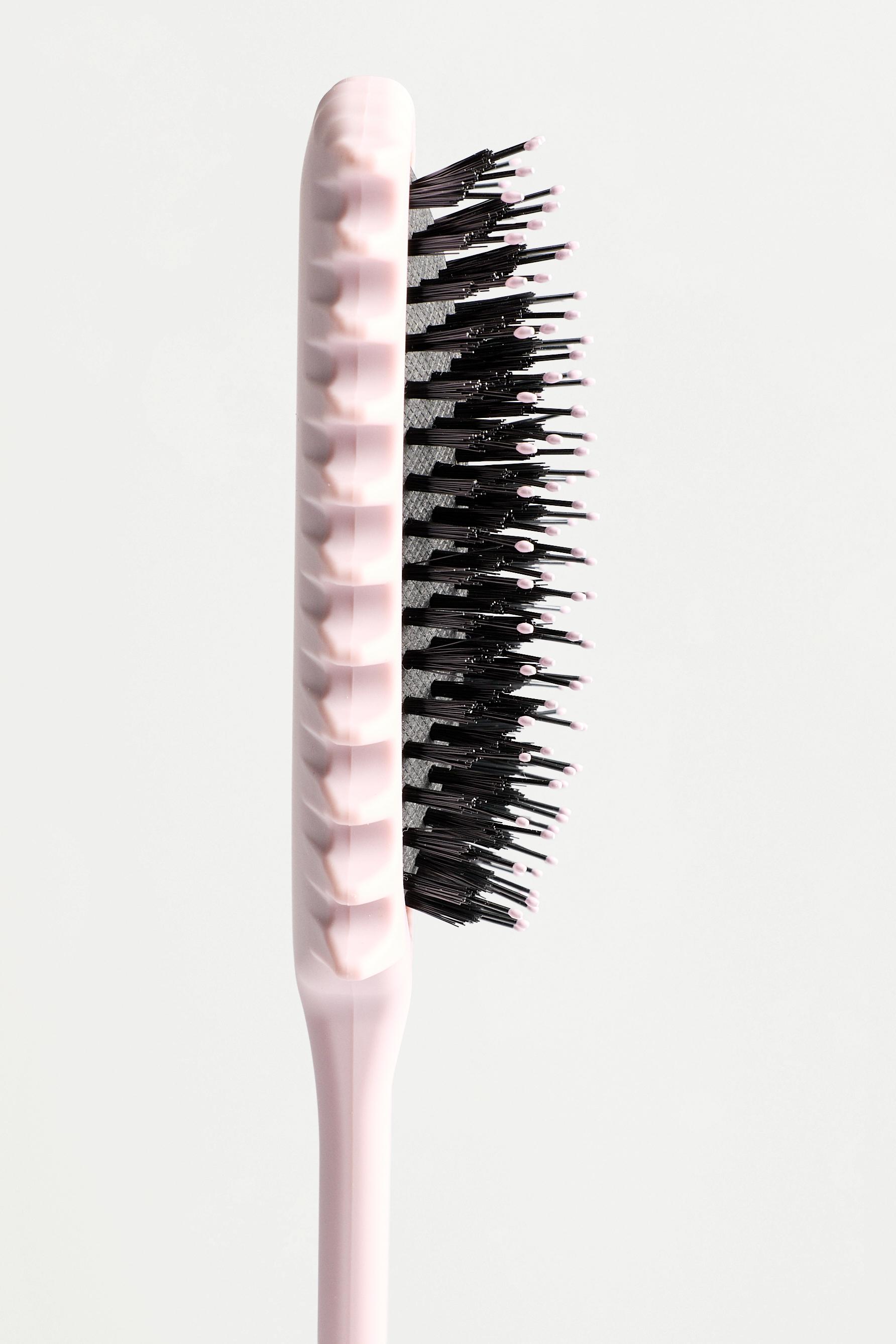 Curly fur brush — FADED PINK