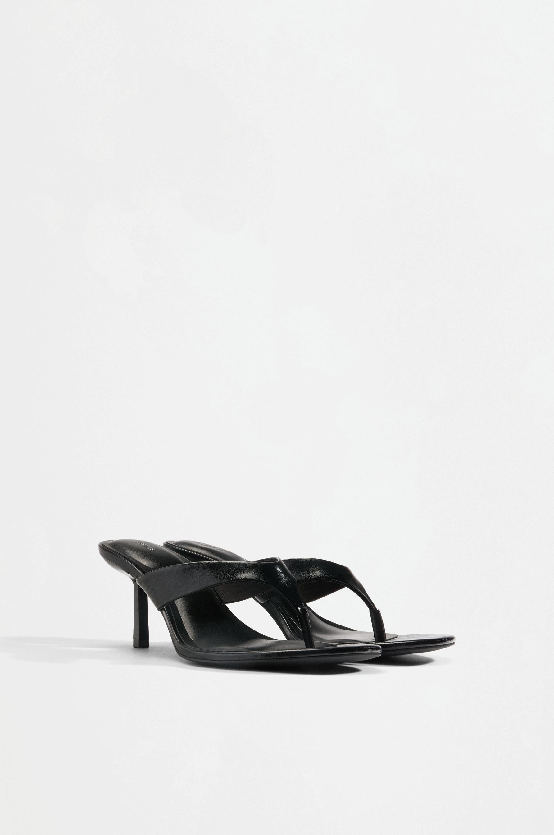 Thong heeled sandals — BLACK
