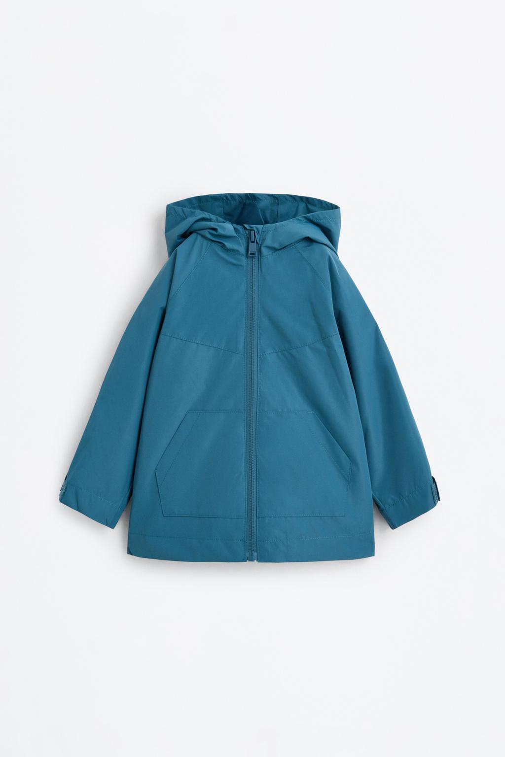 Hooded windbreaker