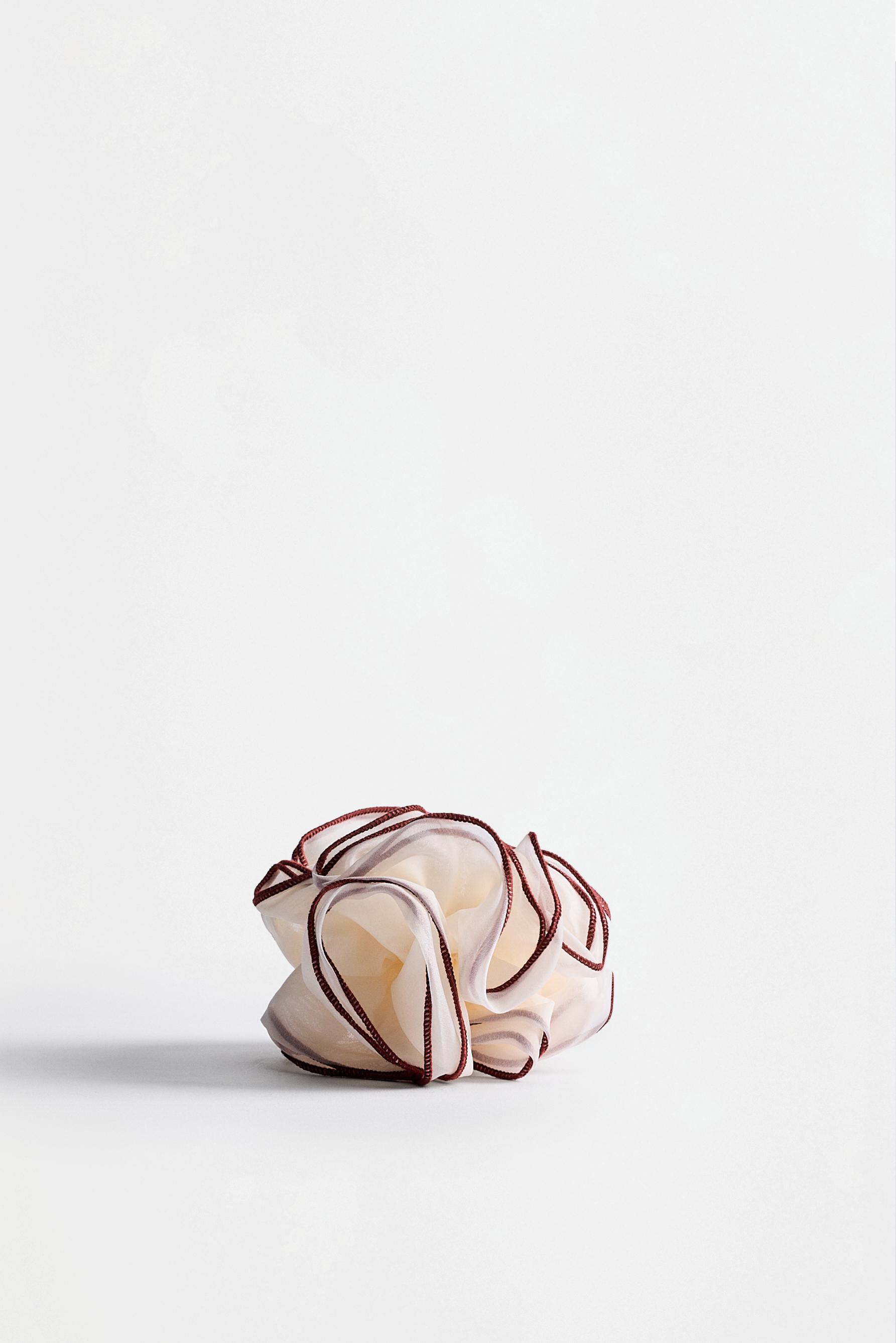 XL scrunchie with piping — ECRU/YELLOW