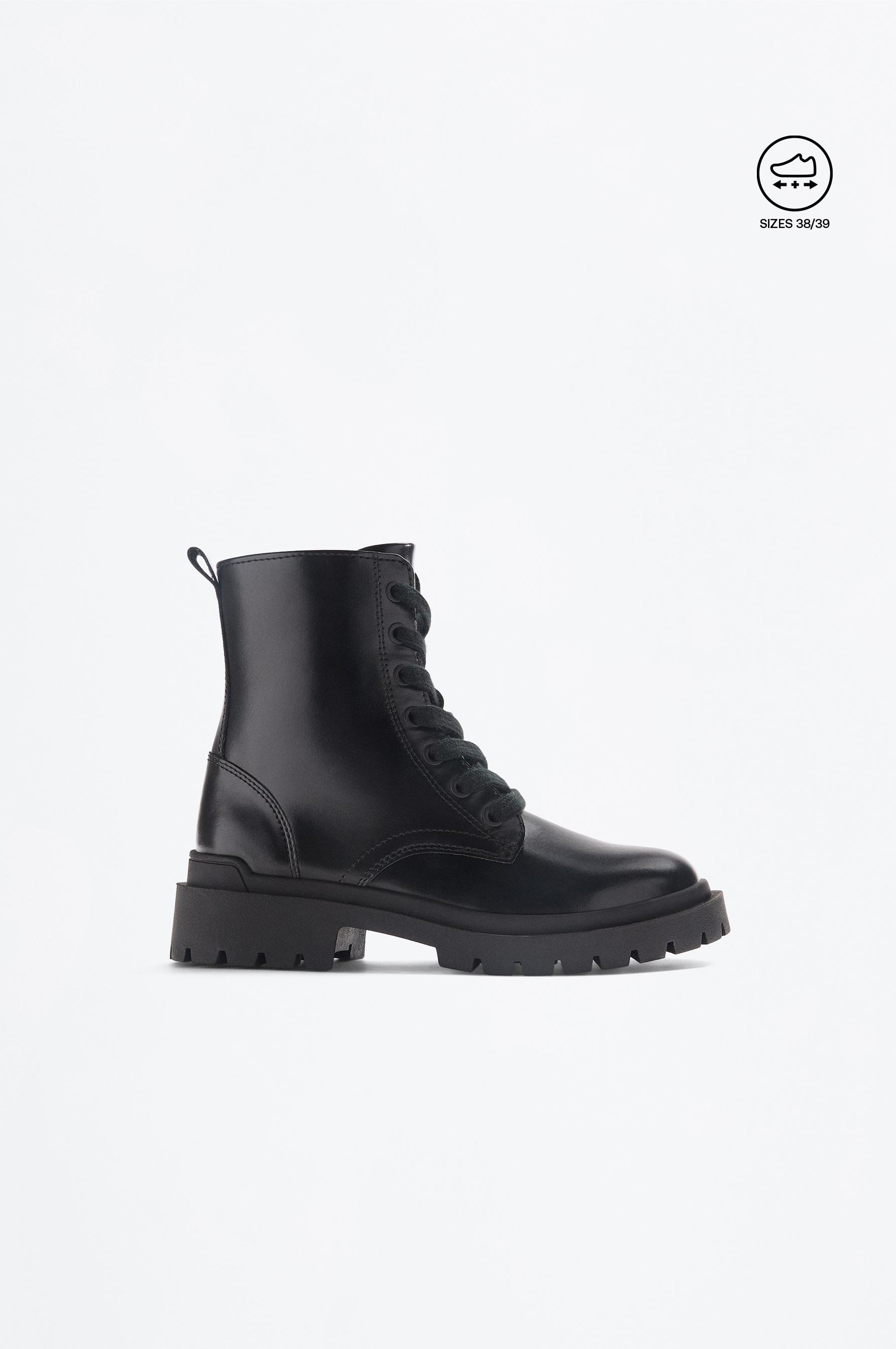 Lace-up boot — BLACK