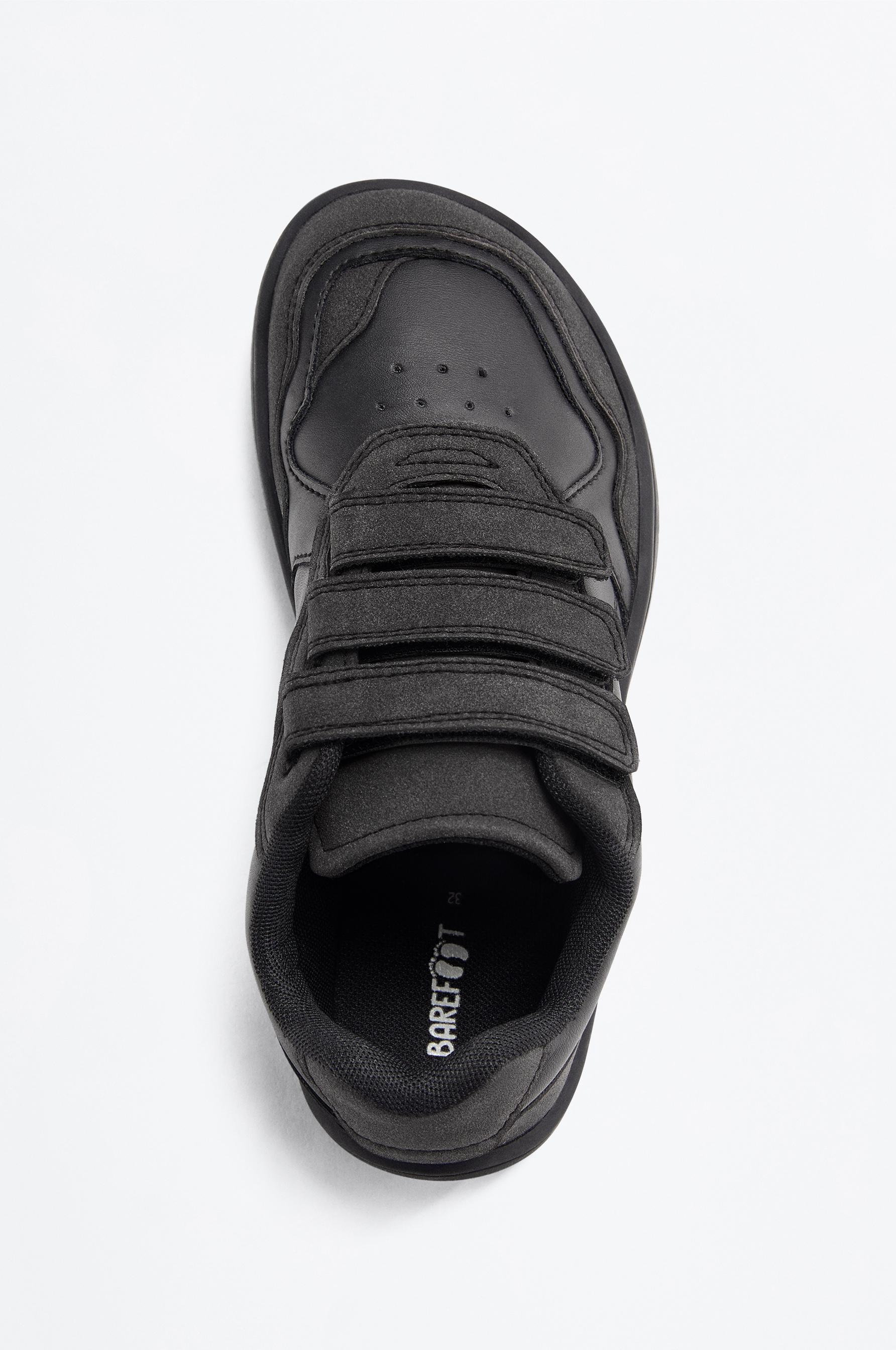 Casual sneakers — BLACK
