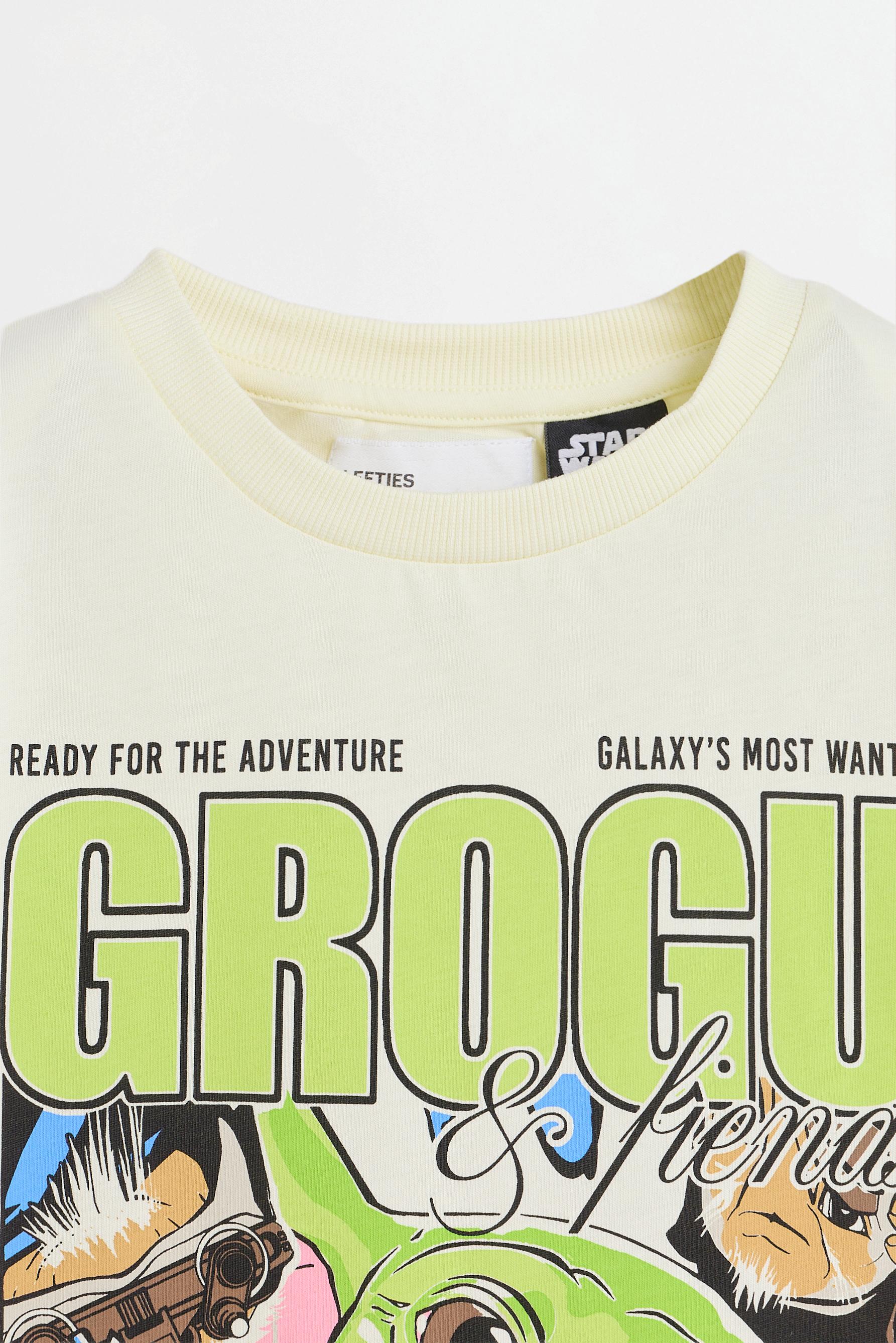 Baby Yoda ©Disney short pyjamas with sleep mask — PALE GREEN