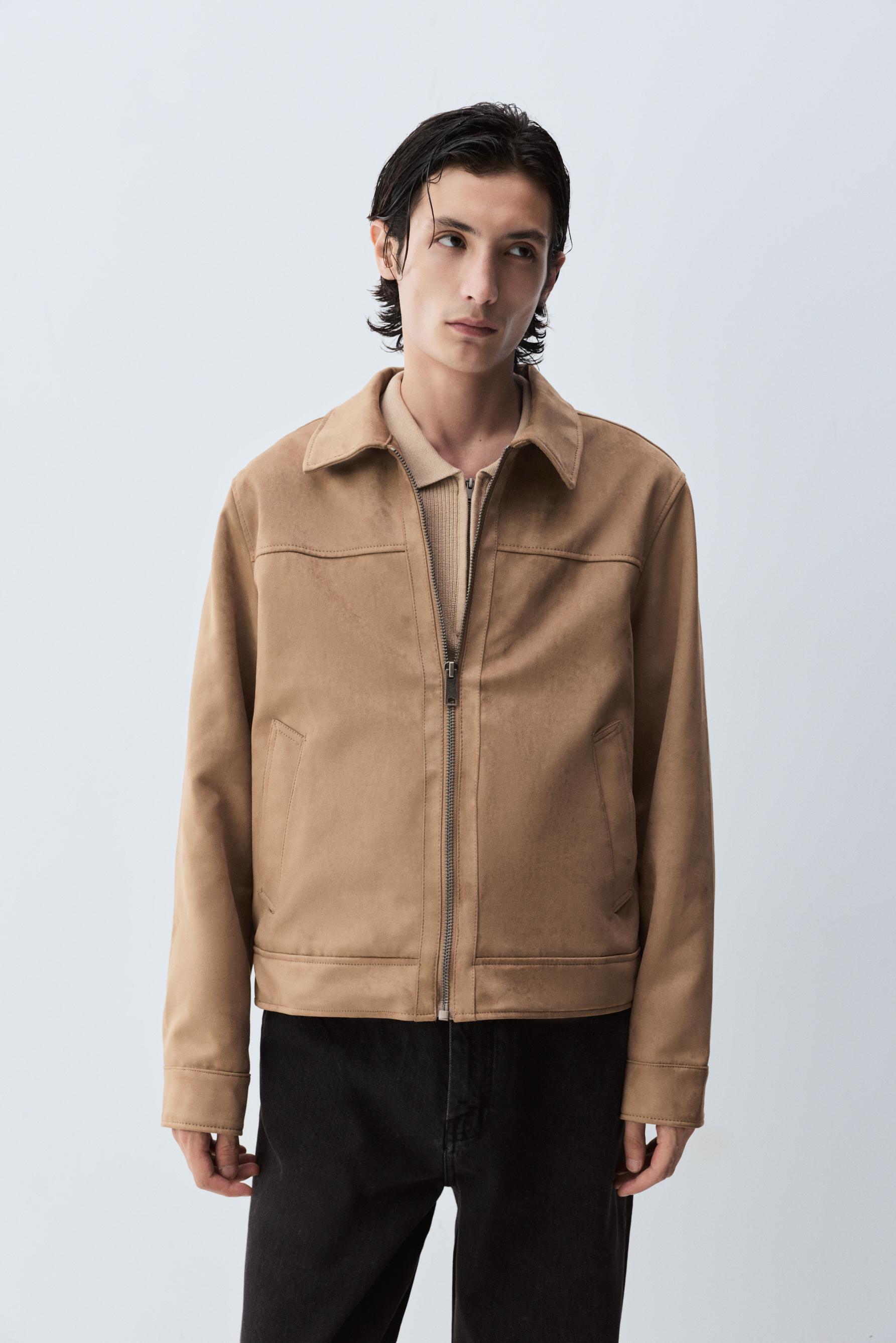 Cazadora efecto ante