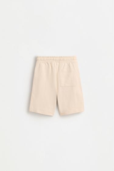 Contrast seam plush Bermuda shorts — SAND 2