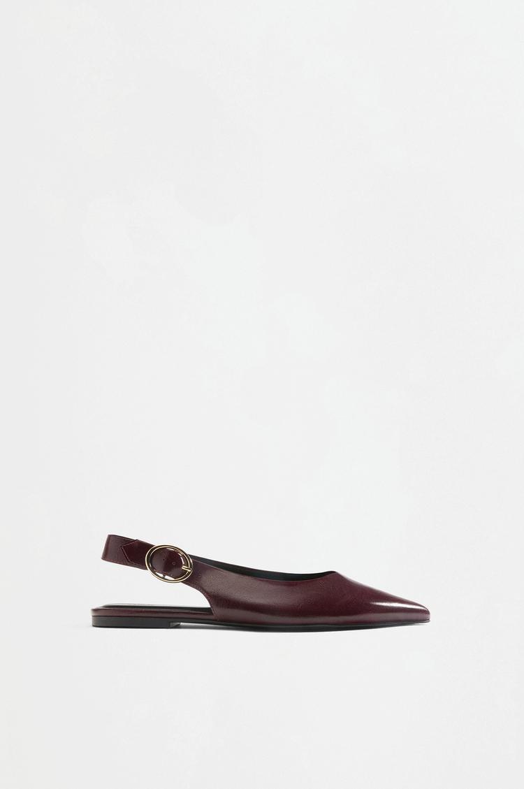 Flat shoes — BURGUNDY