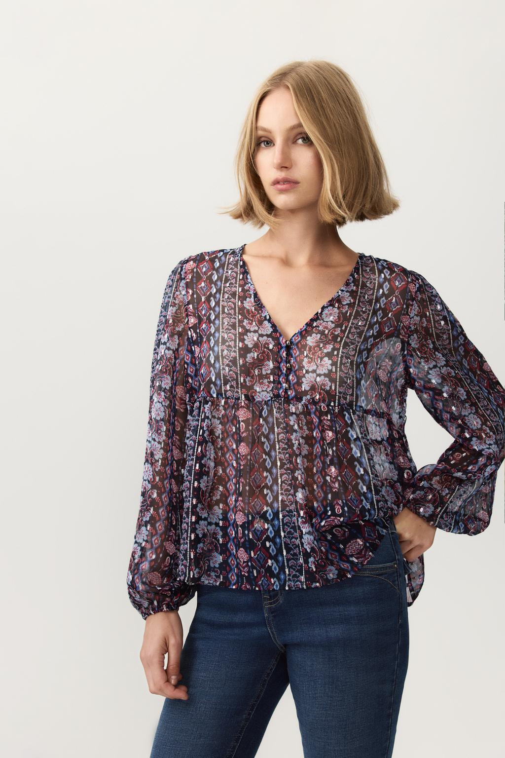 Flowing printed shirt