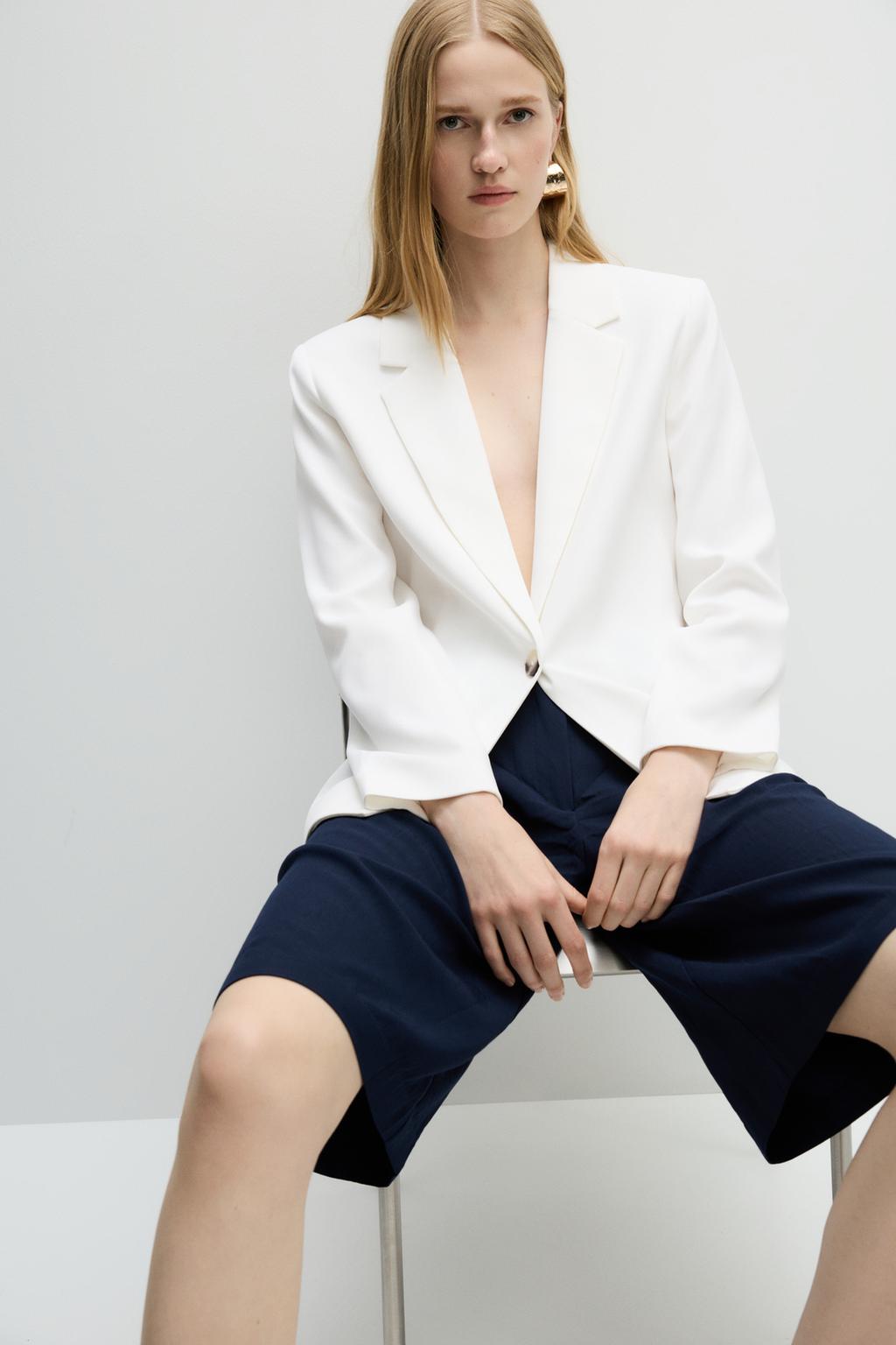 Double-layer Bermuda shorts with waistband