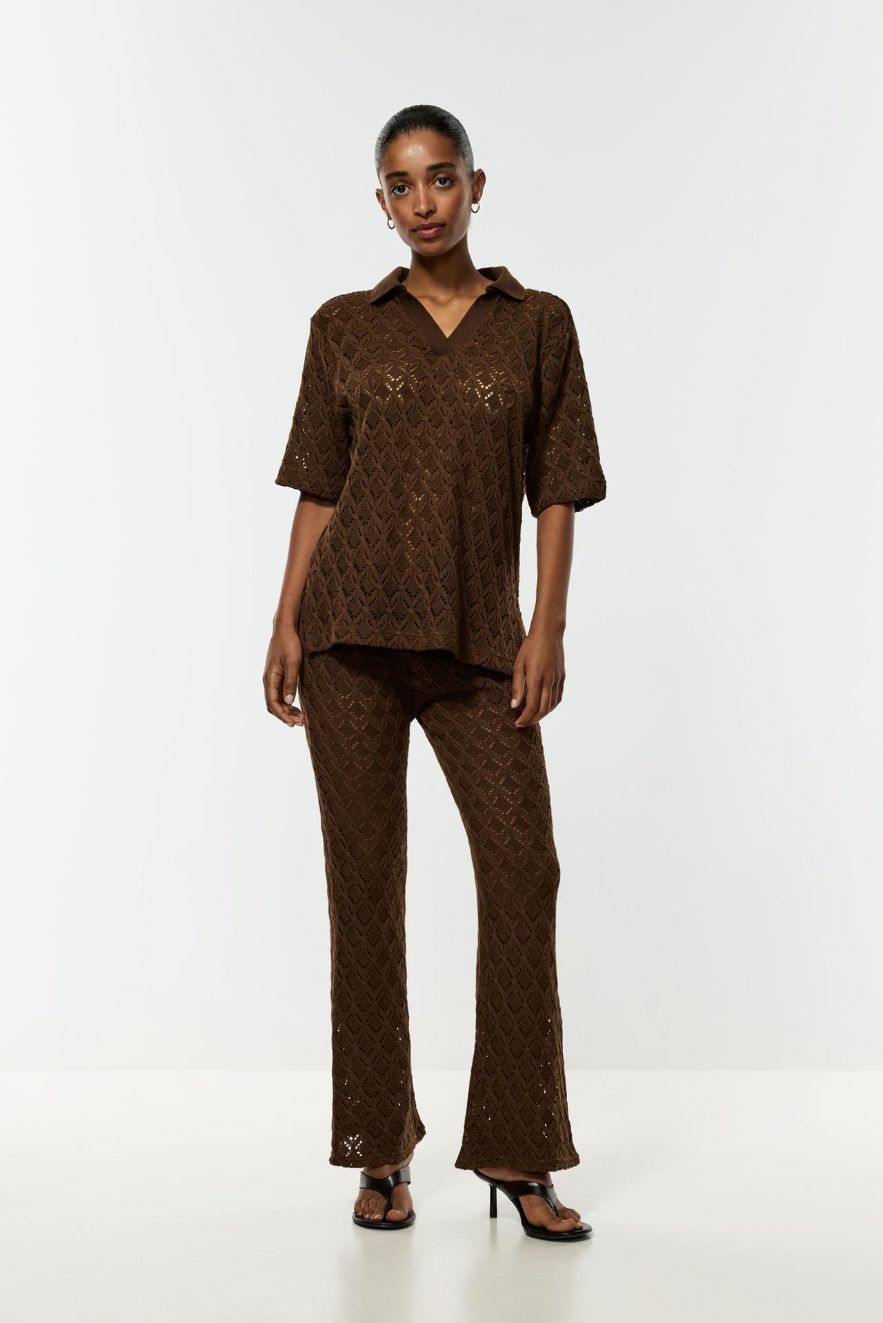 Crochet-effect polo shirt — BROWN