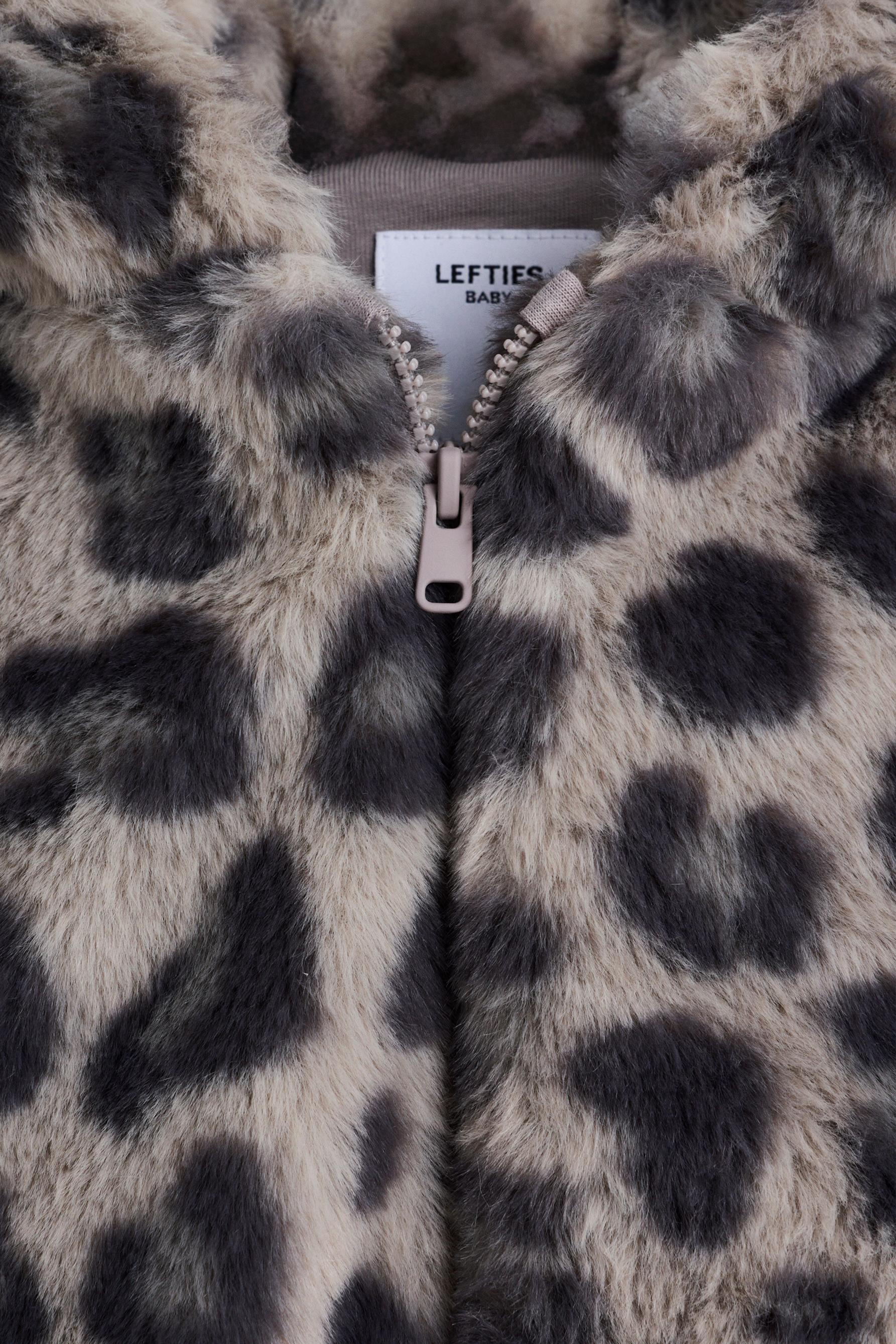 Animal print faux fur coat — OCHRE