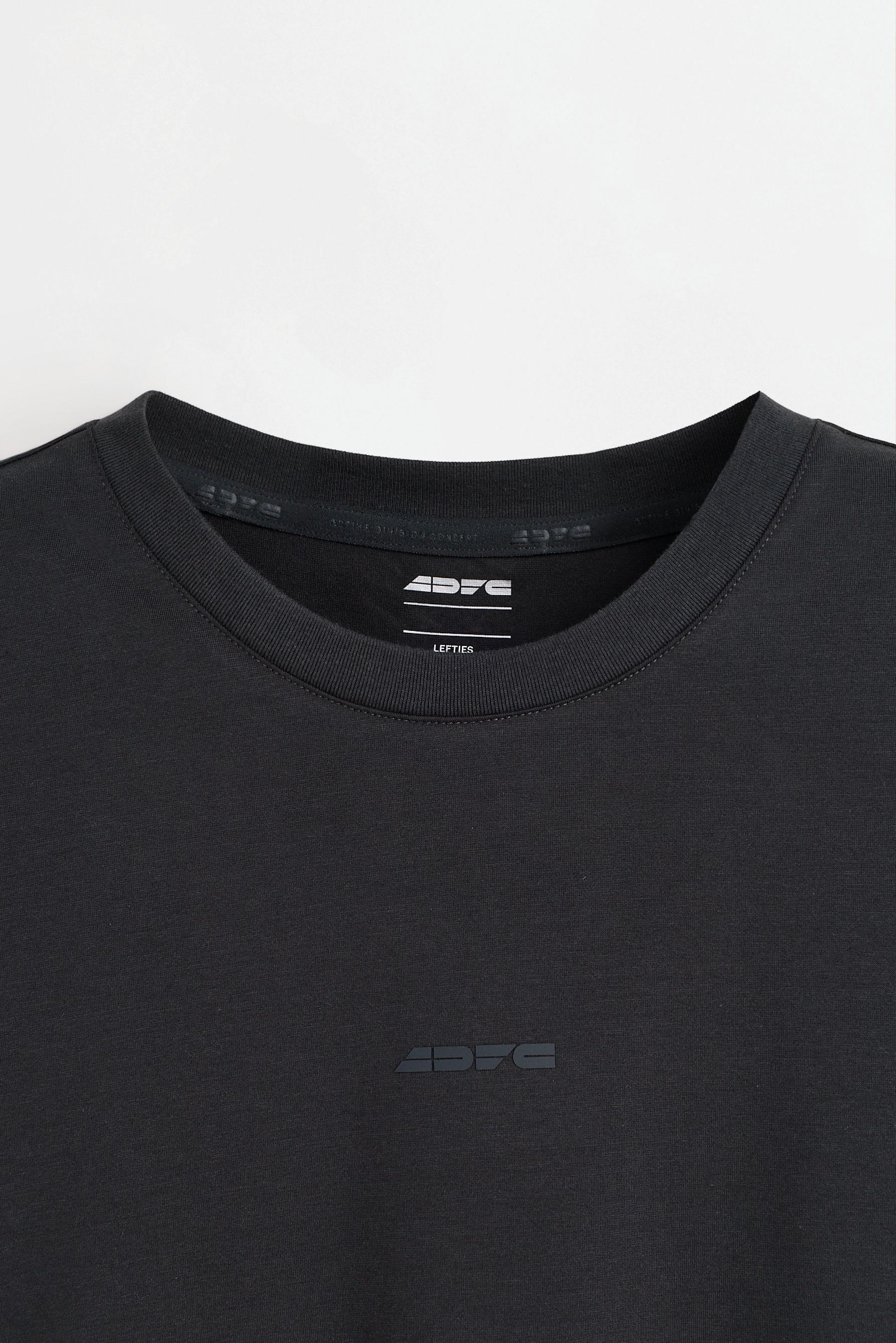 Basic training T-shirt — BLACK