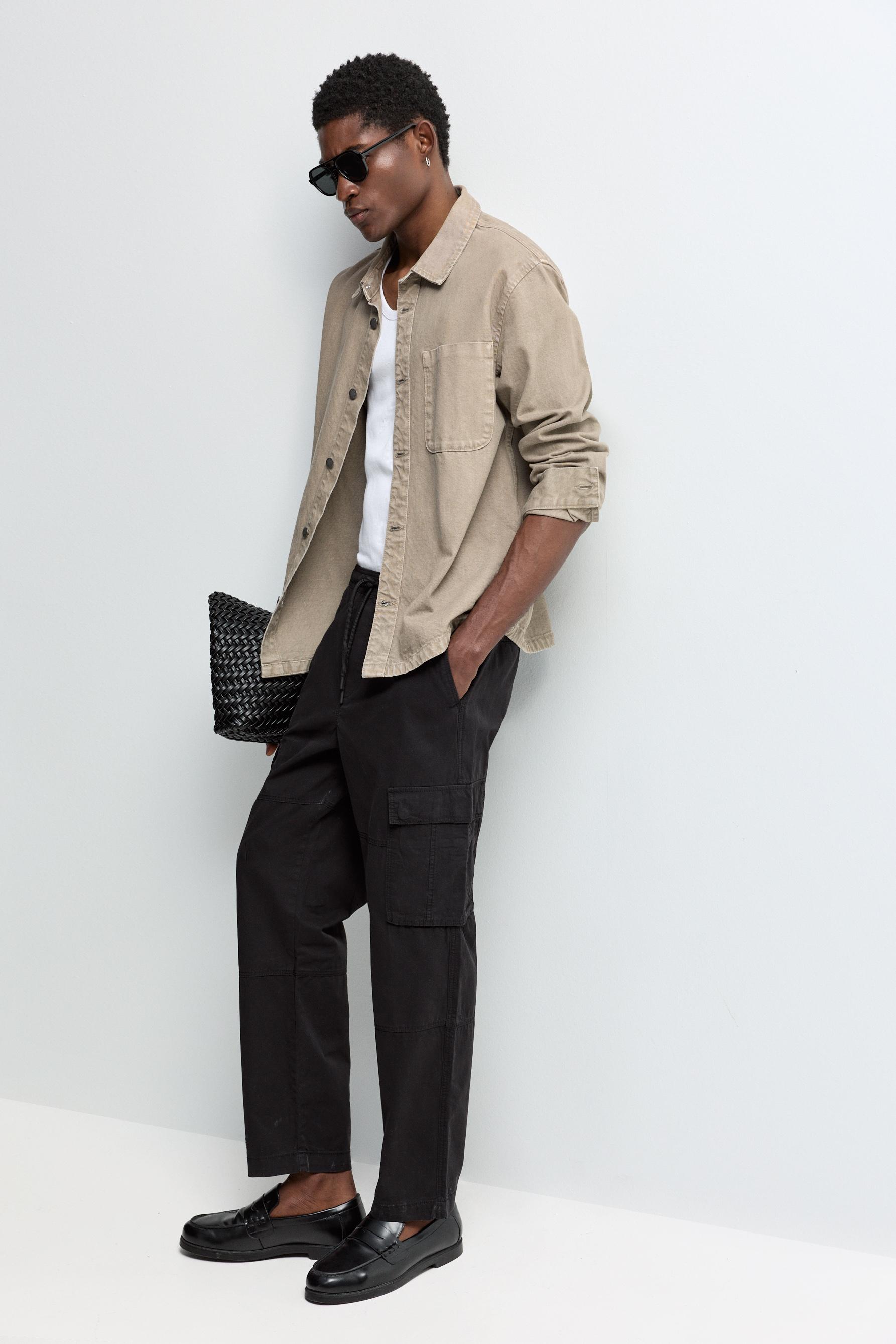 Relaxed fit cargo joggers — BLACK