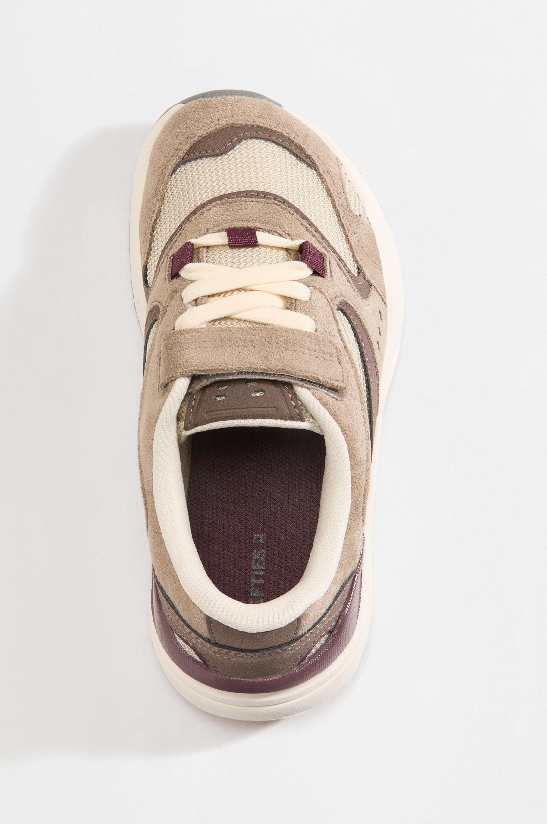 Barefoot multi-piece trainers — BROWNISH TONE