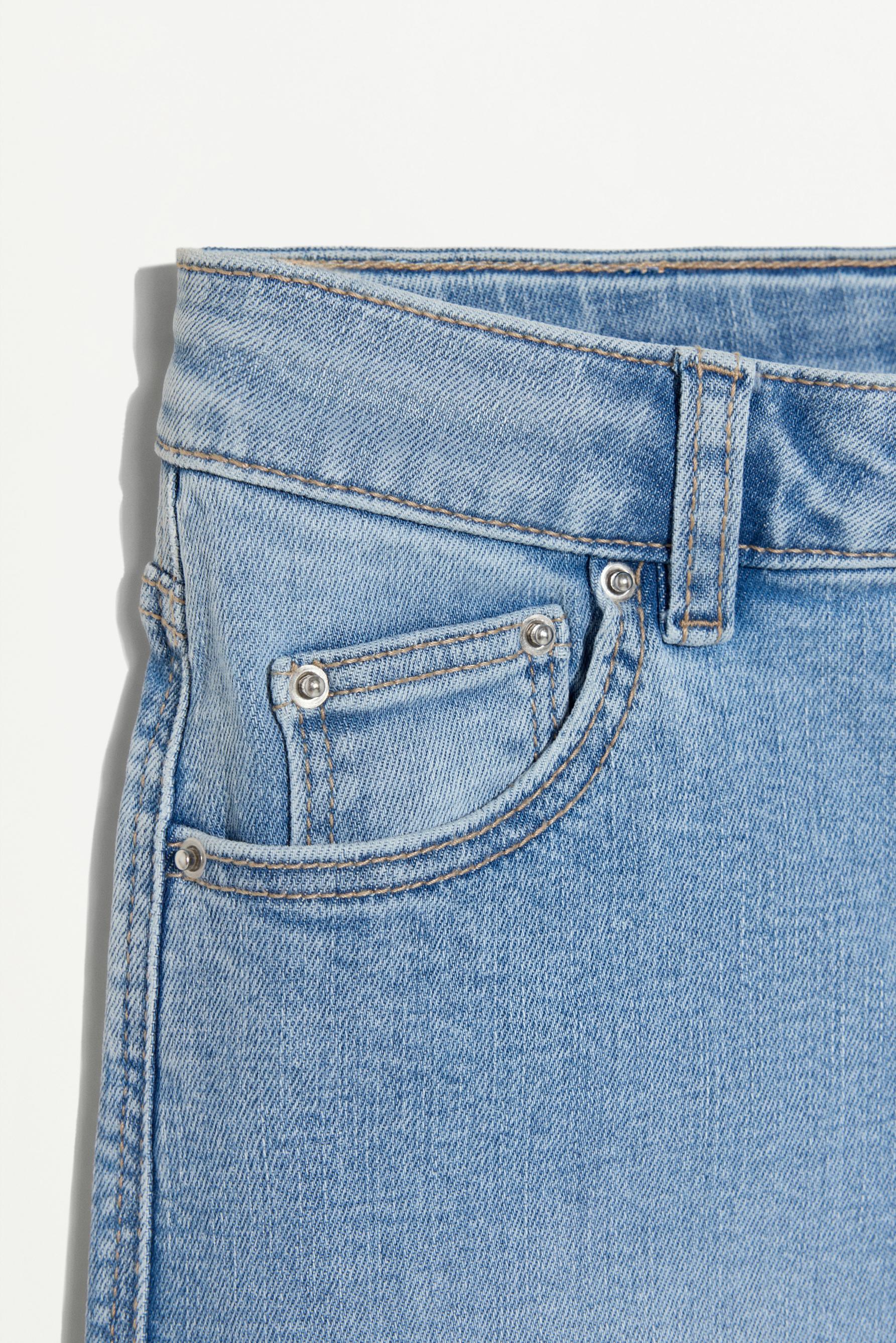 Stretch denim shorts — PALE BLUE