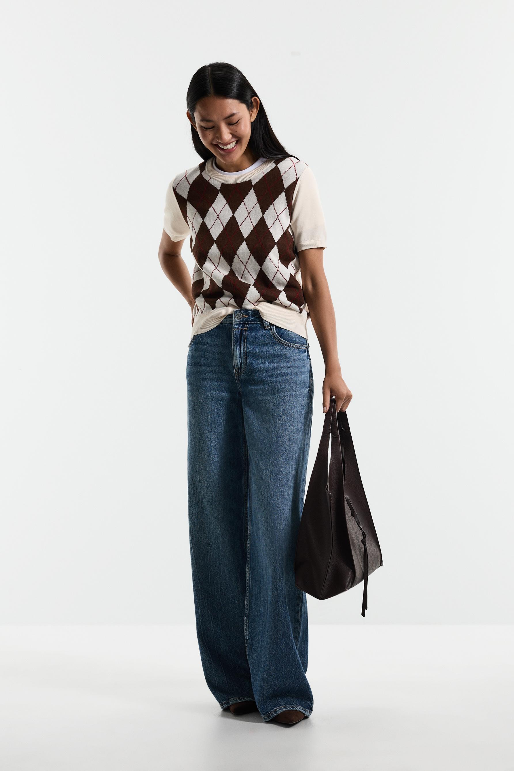 Argyle print sweater — ECRU