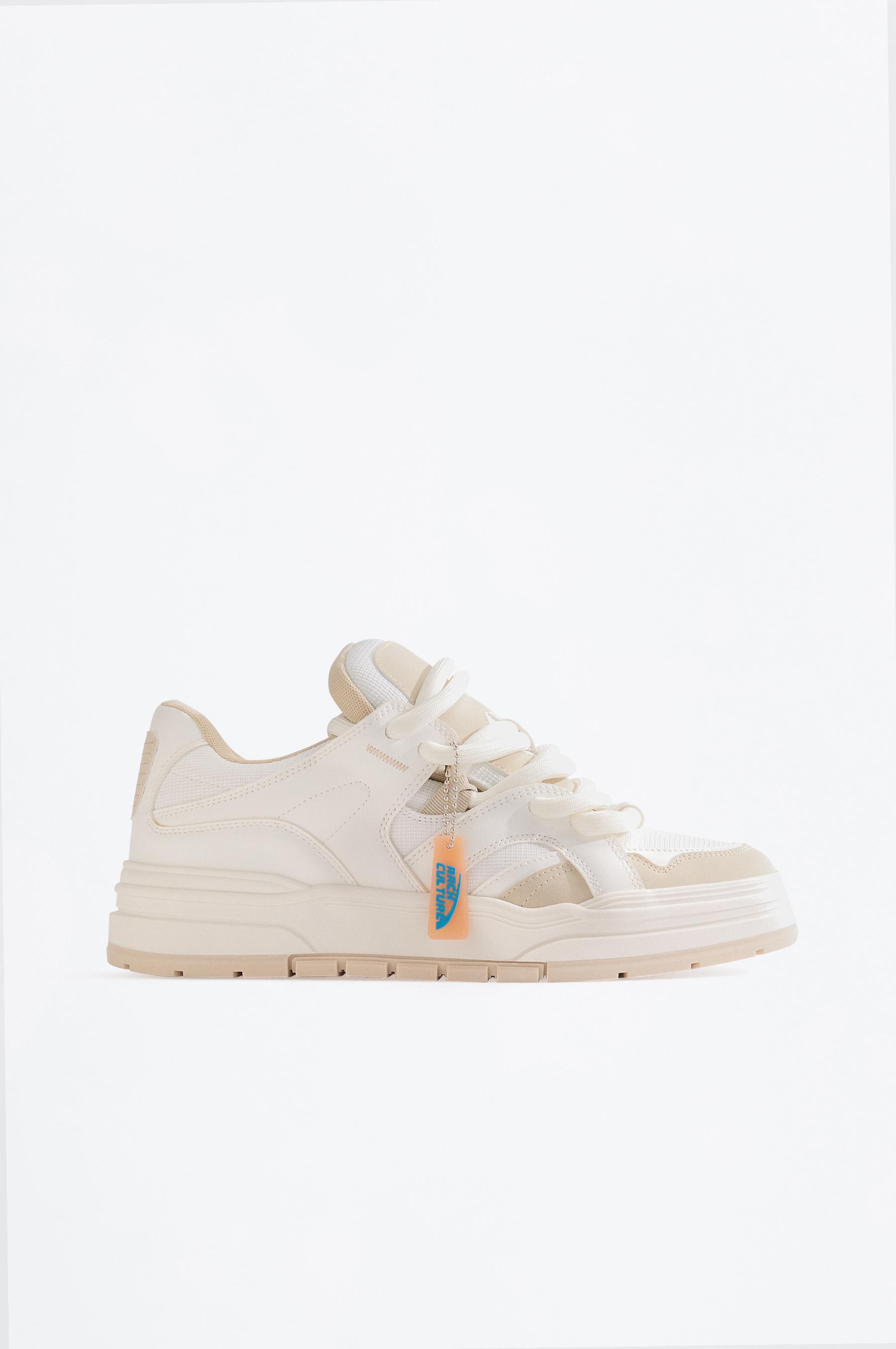 Zapatilla skate volumen llavero