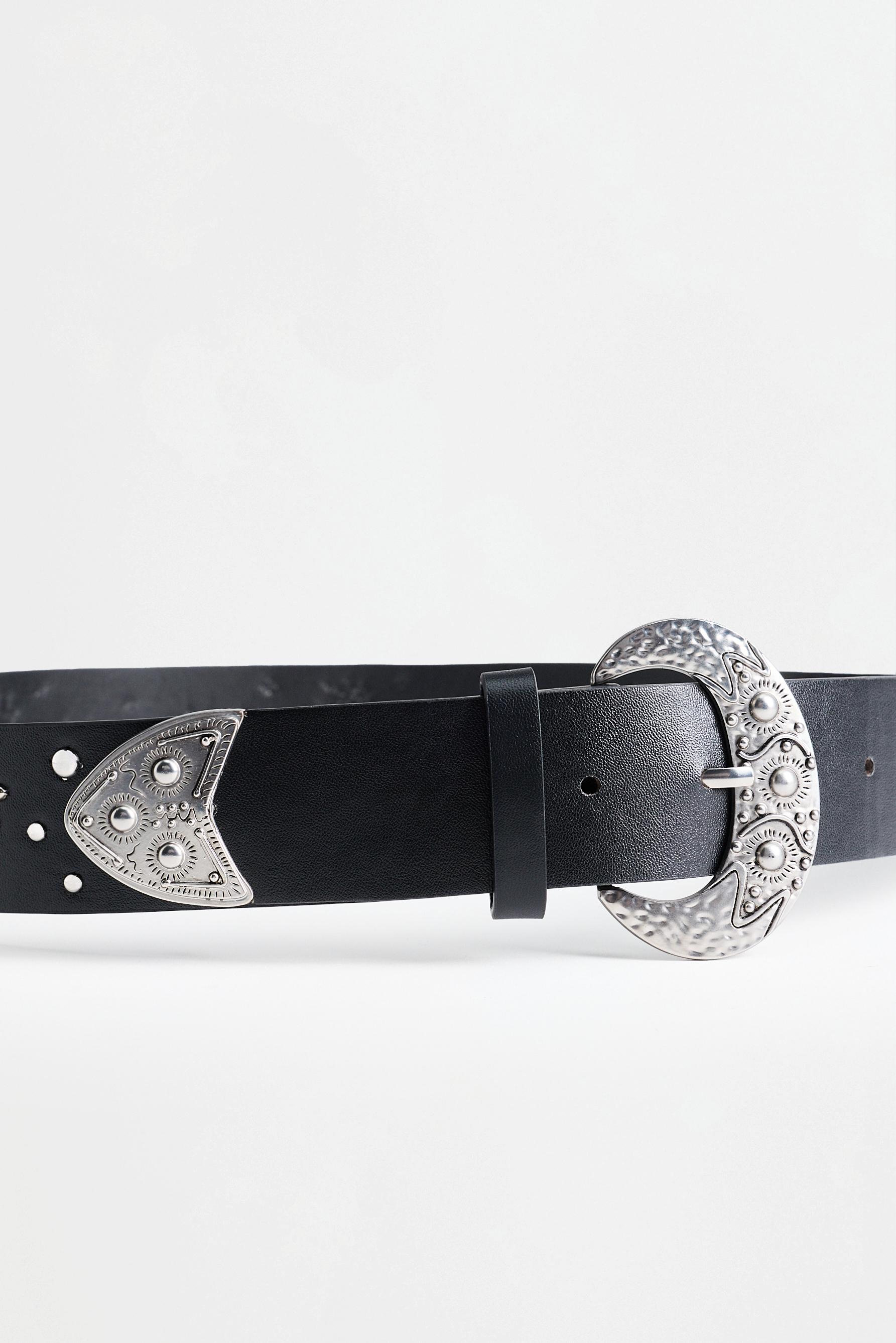 Floral stud belt — SILVER