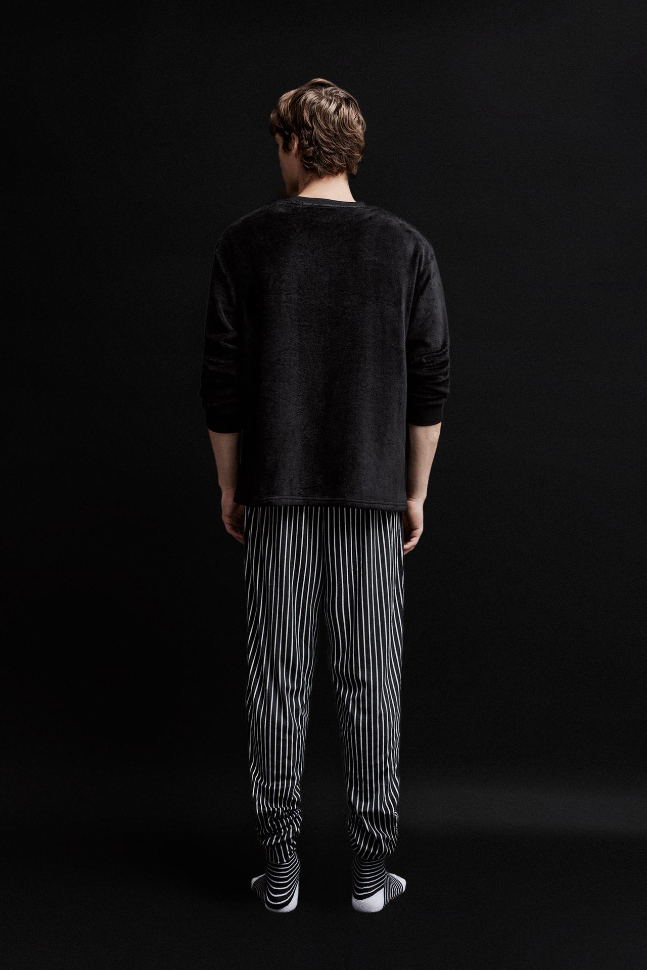 Men's The Nightmare Before Christmas ©Disney Pyjamas — BLACK