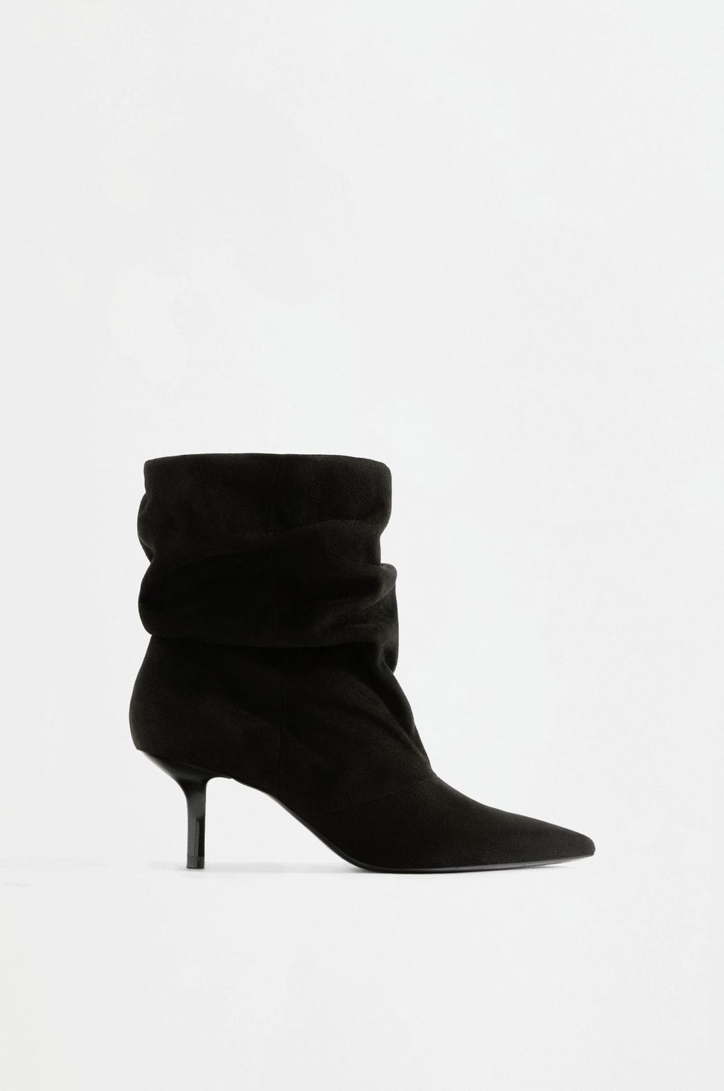 Slouchy ankle boots