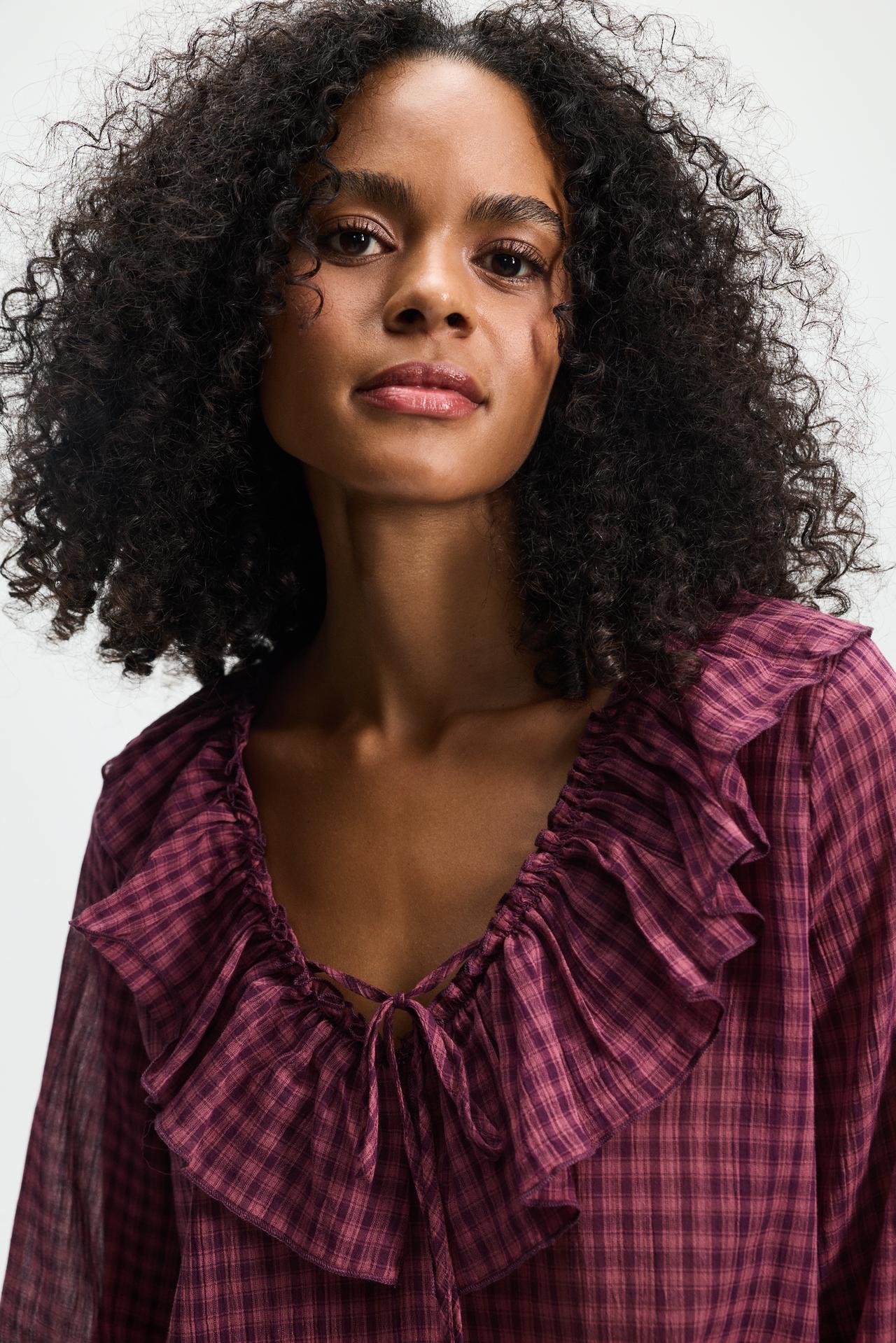 Plaid ruffle blouse — BURGUNDY