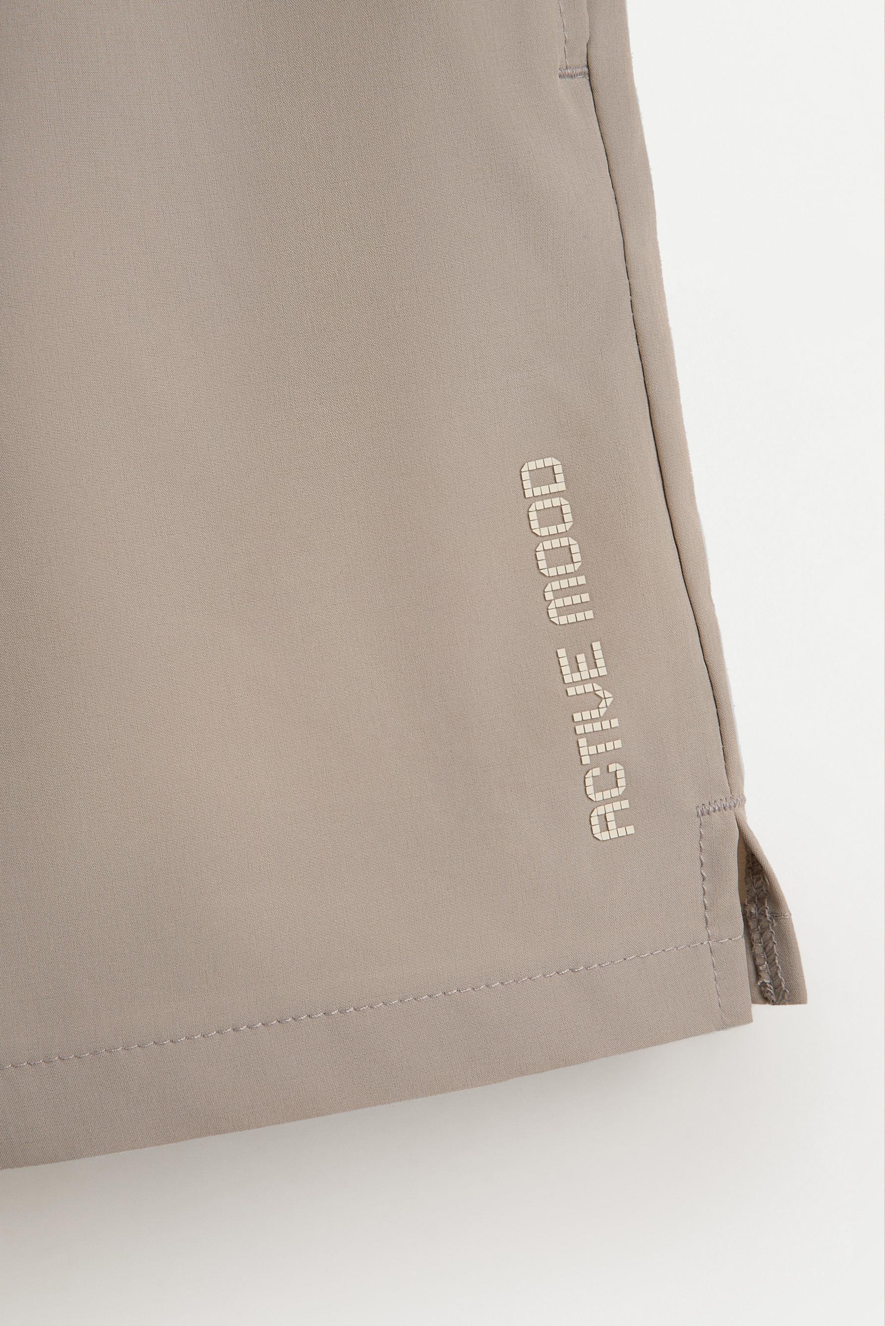 Bermuda sports shorts — SAND