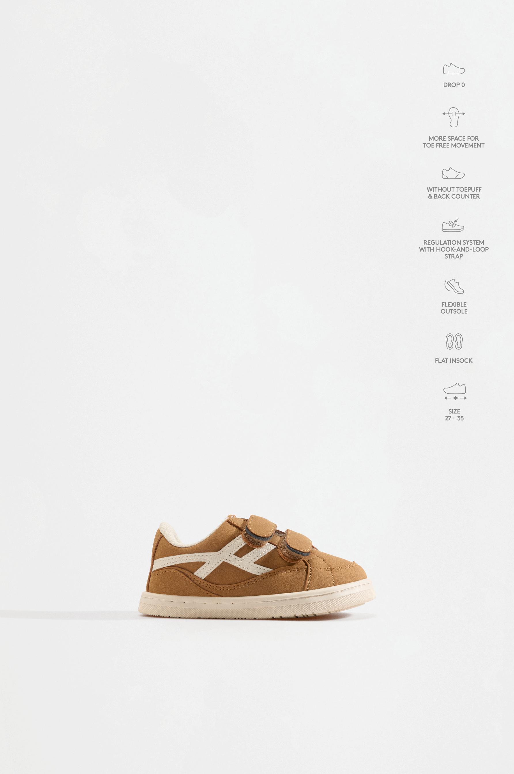Barefoot sneakers — MUSTARD