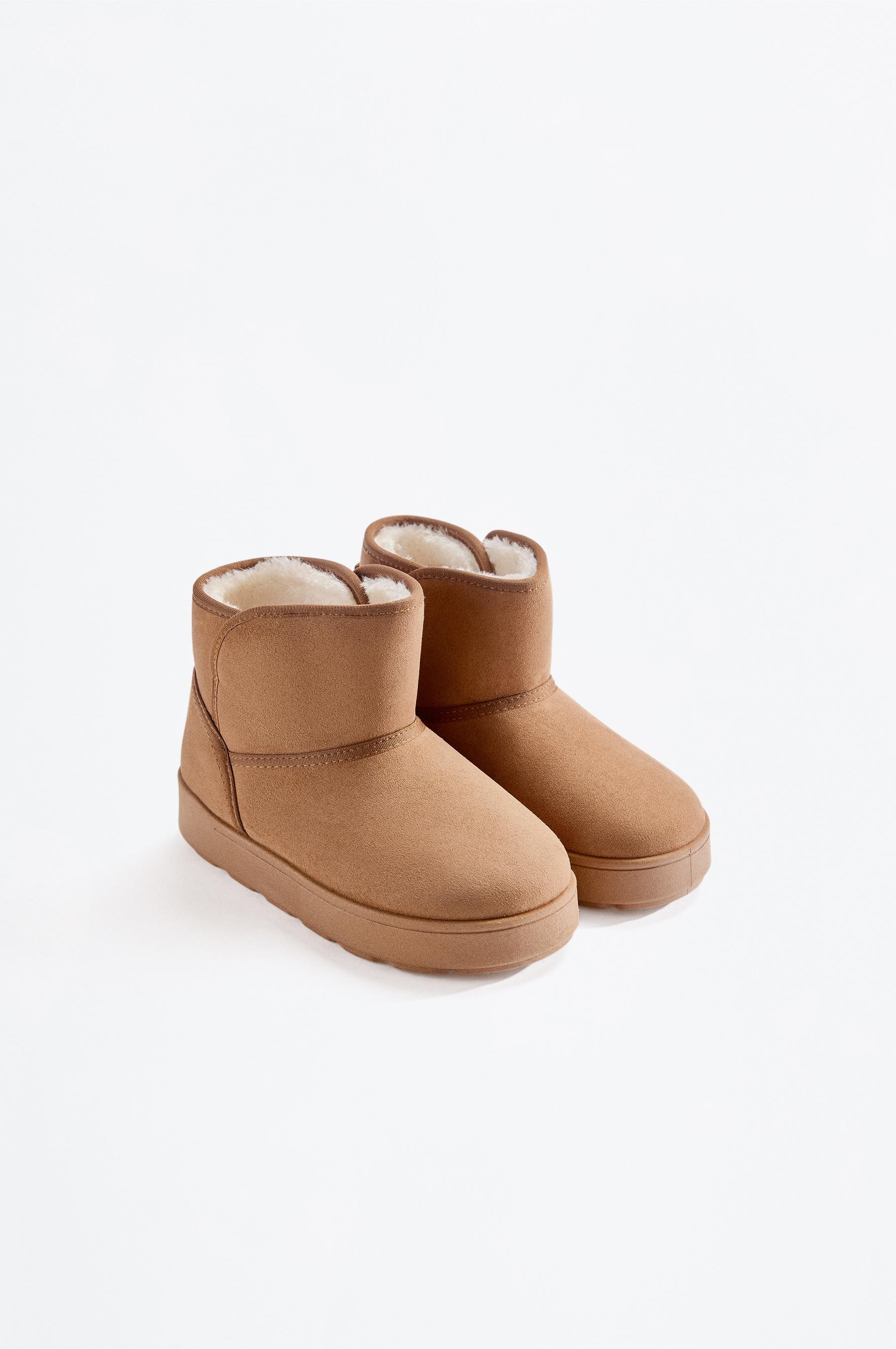 Lined ankle boot — LEATHER