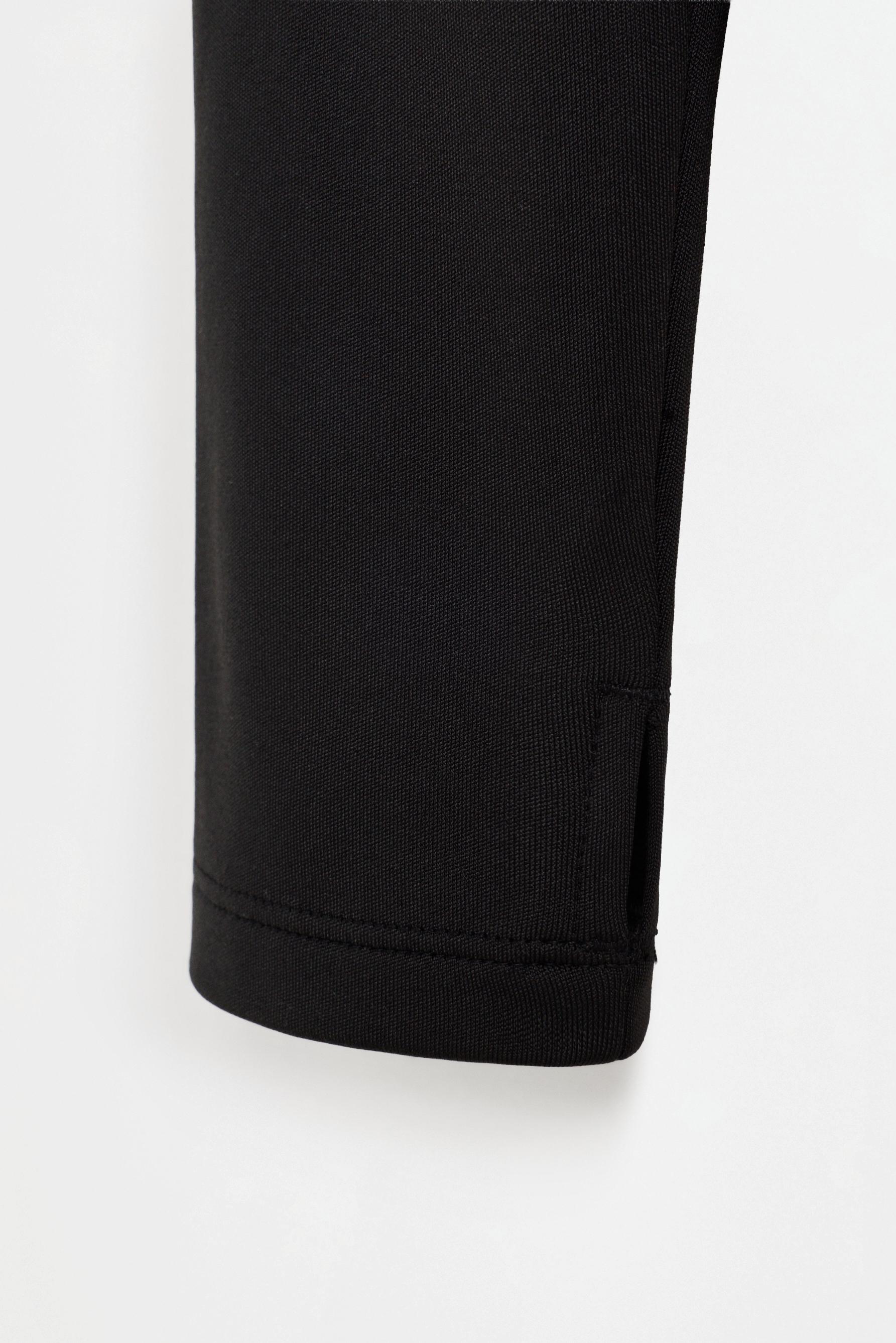 Medium weight thermal comfort T-shirt — BLACK