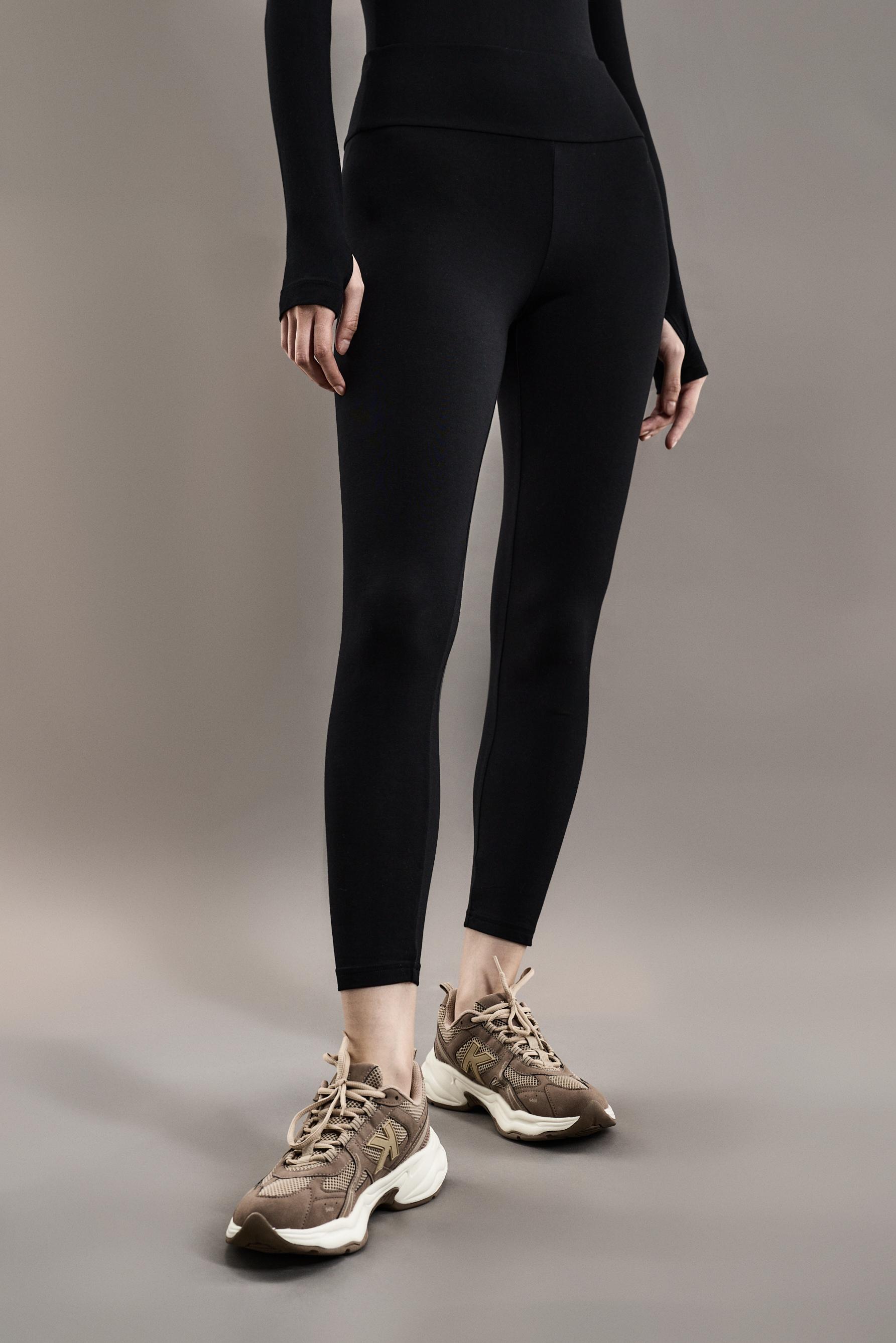LIGHT WEIGHT thermal leggings (-4ºC to 9ºC) — BLACK