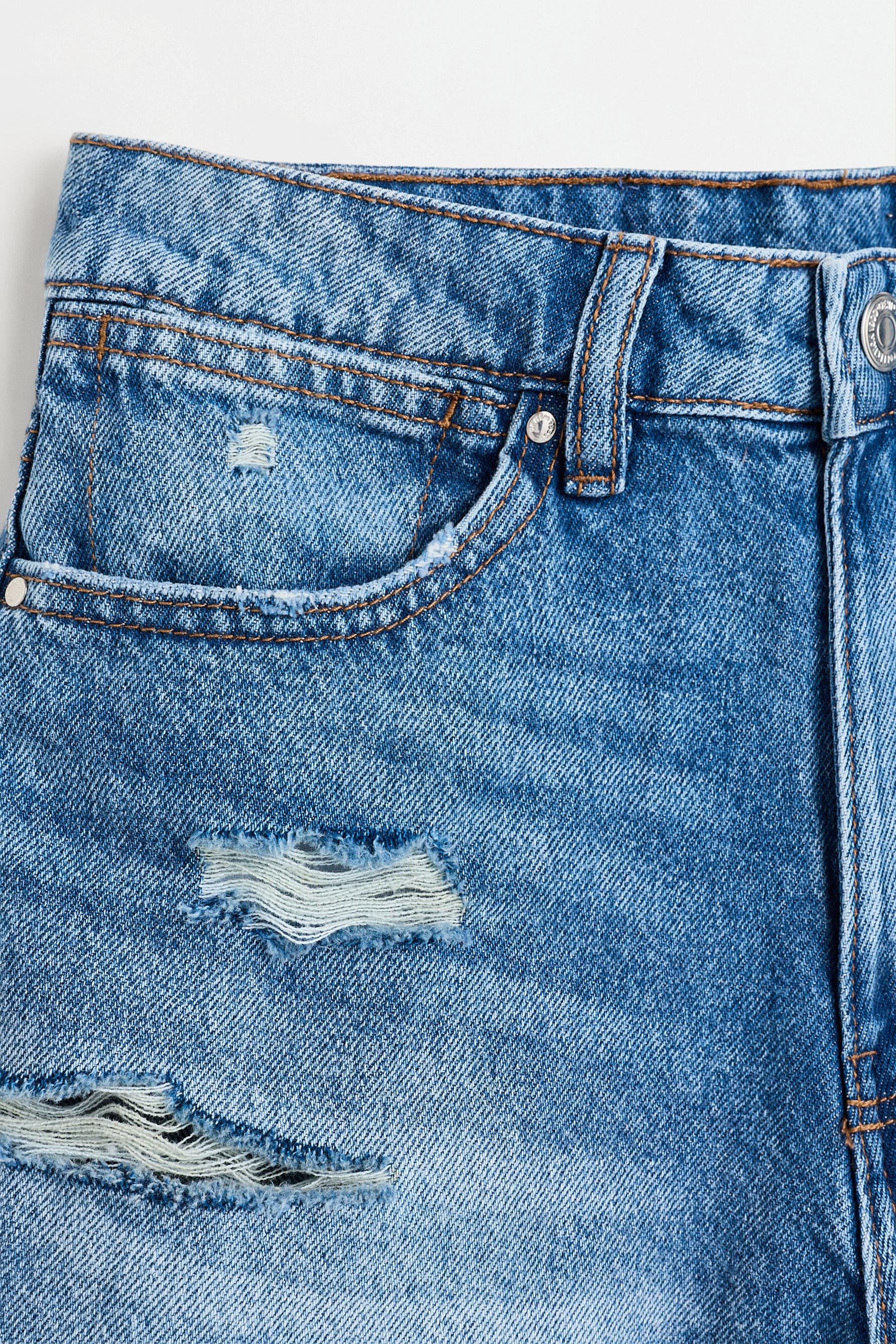 Basic mom fit denim shorts — PALE INDIGO