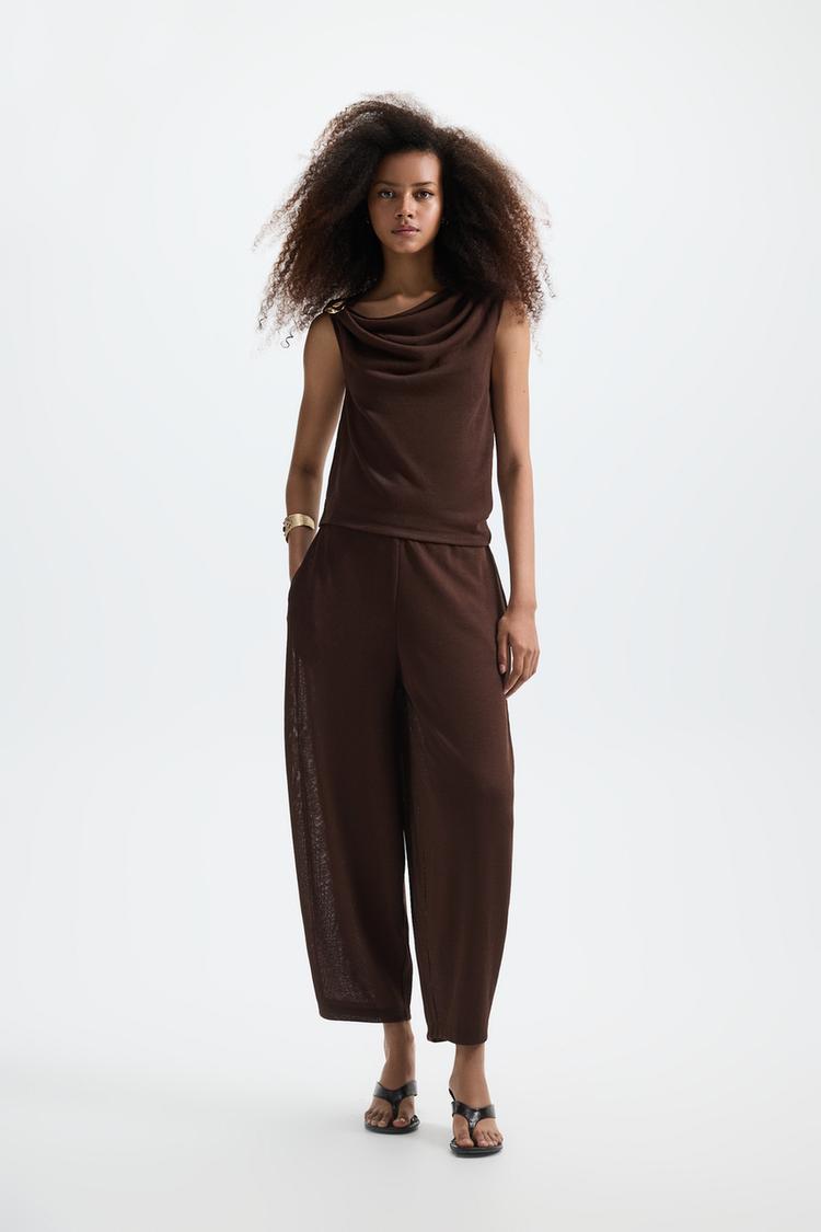 Flowing carrot fit trousers — BROWN