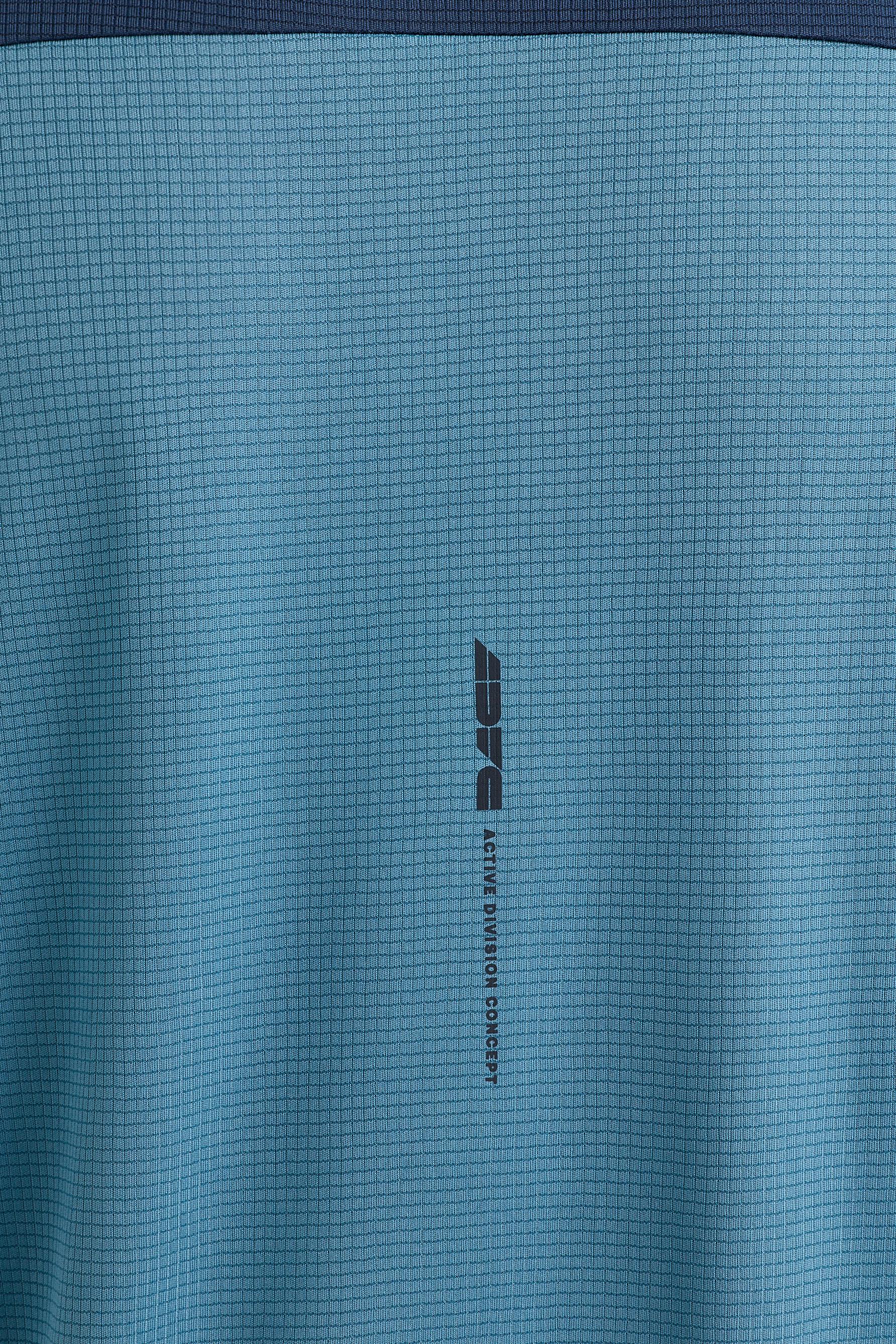 Text sports T-shirt — PALE BLUE
