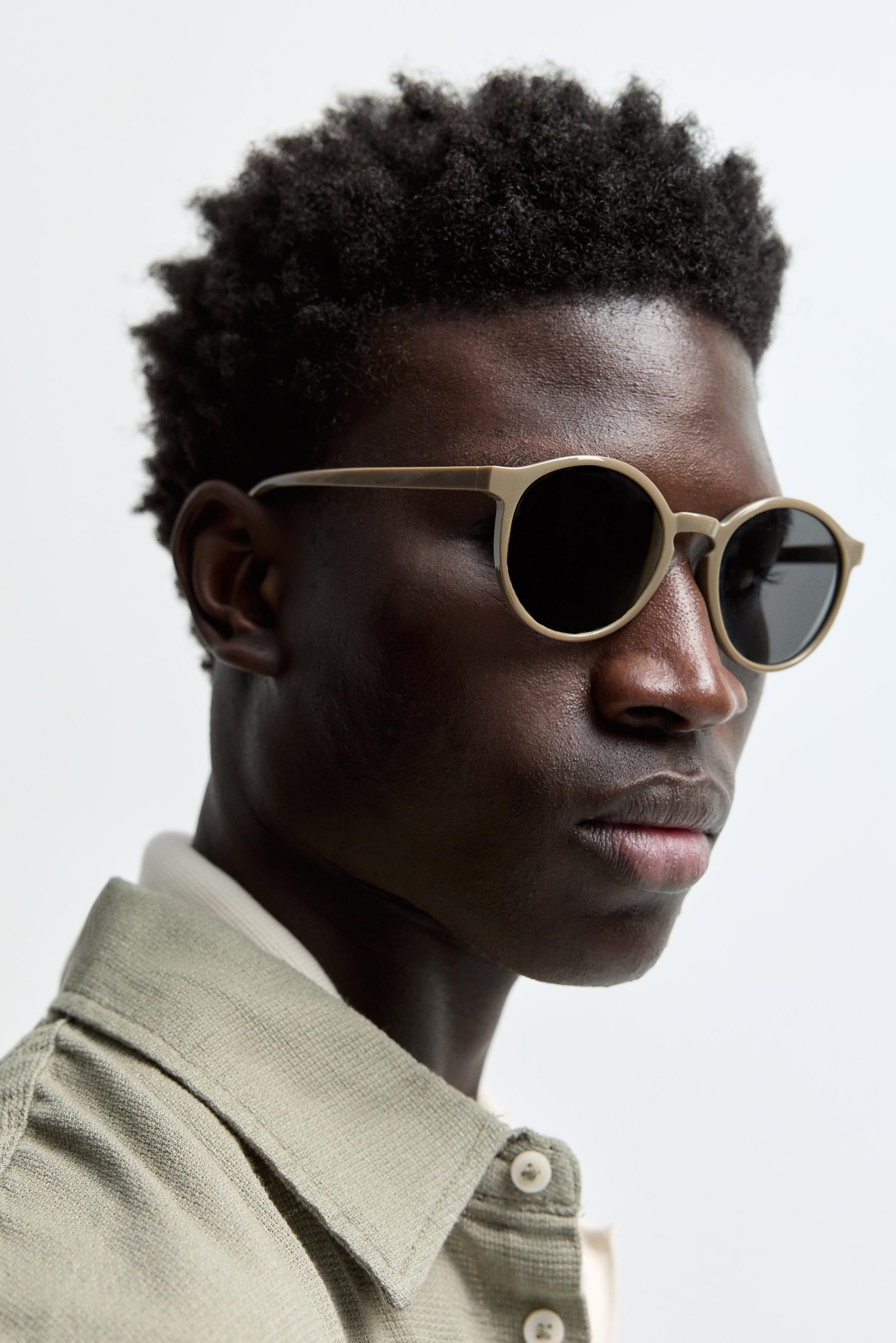 Basic sunglasses — BROWN