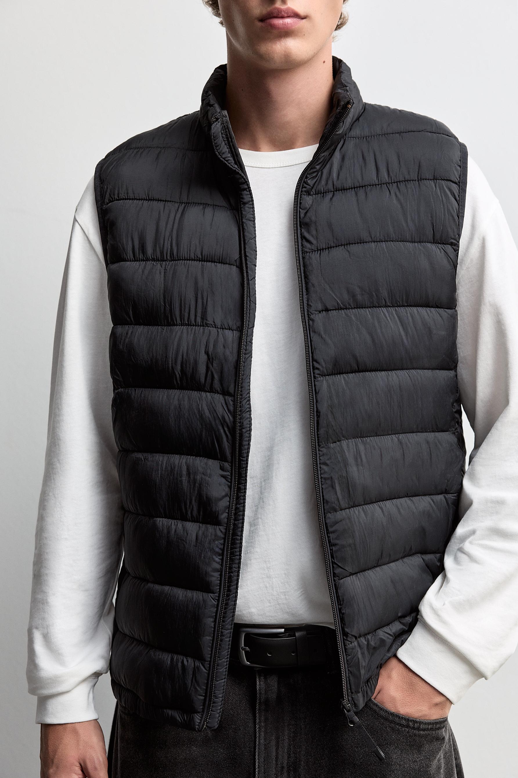 Lightweight quilted gilet — BLACK
