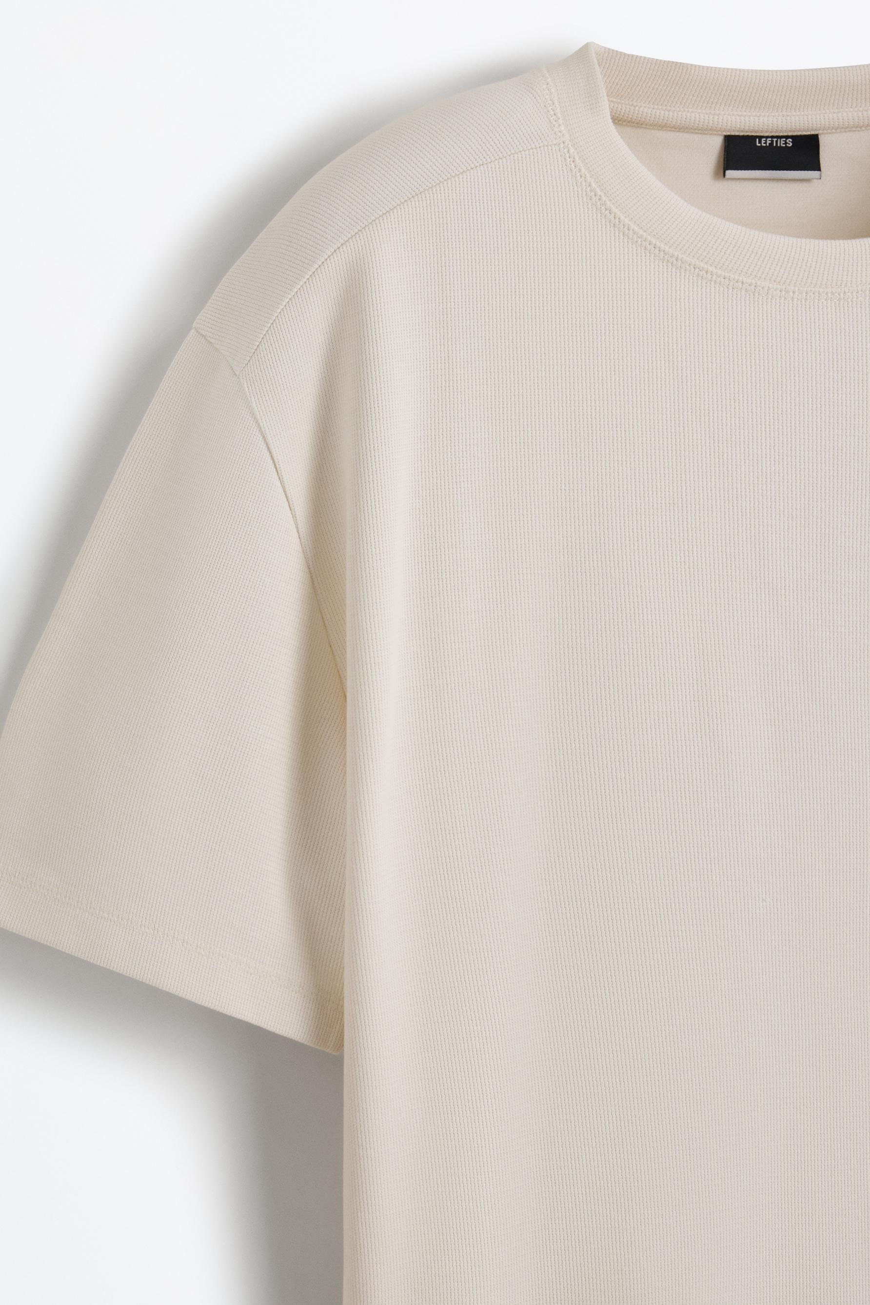Textured T-shirt — ECRU