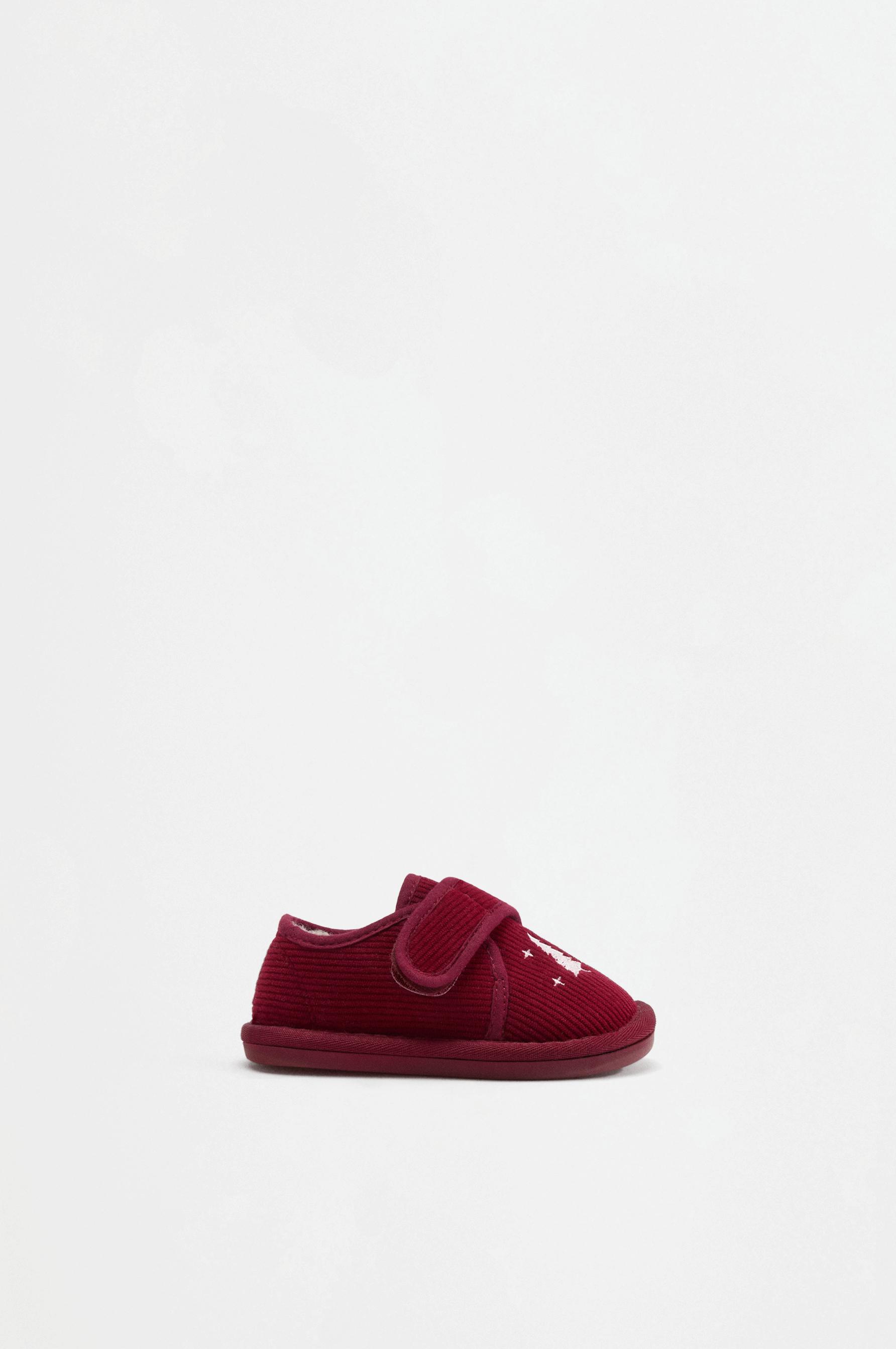 Bebés | ZAPATILLA DE CASA DETALLE CENEFA