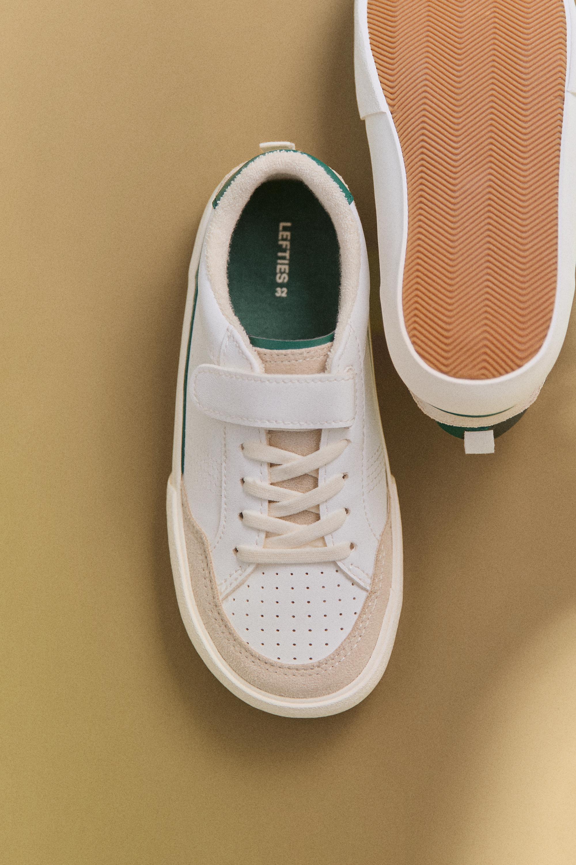 BAREFOOT SPORTS SHOE — WHITE