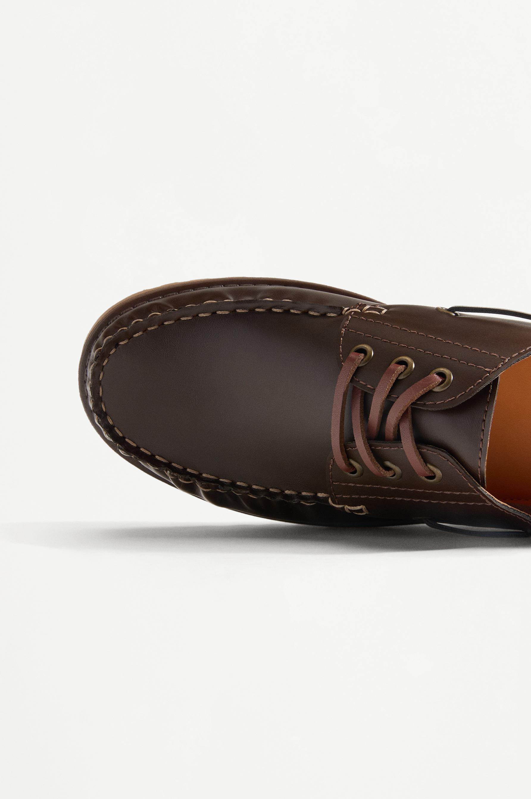 Lug sole boat shoes — BROWN