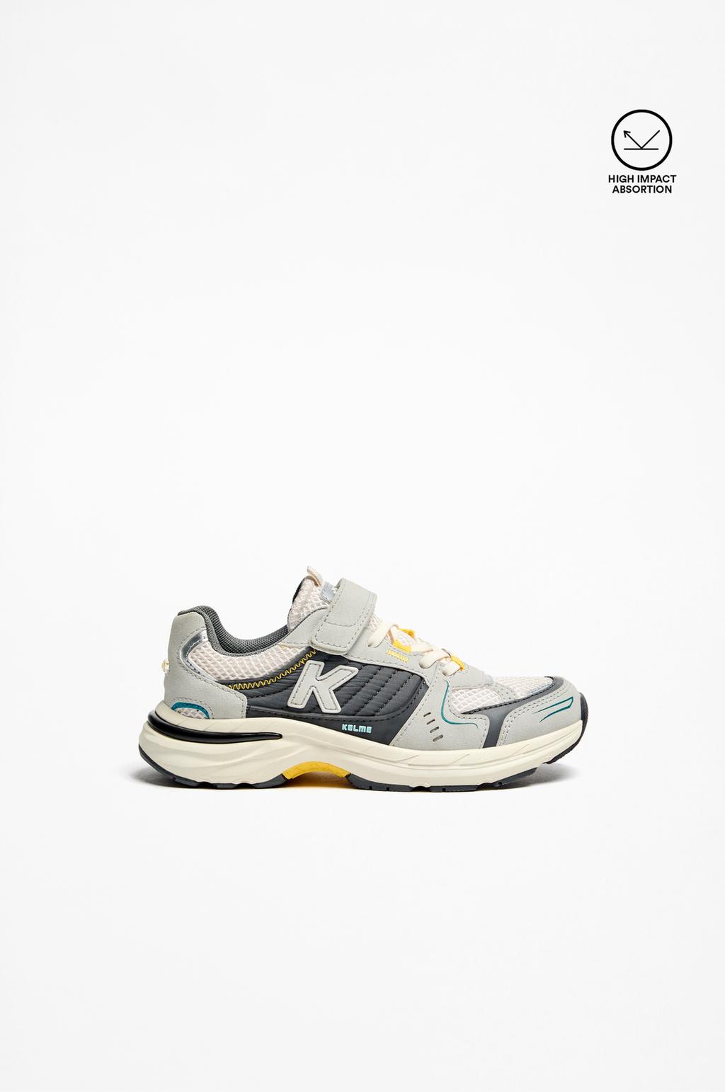Contrast Kelme sneakers